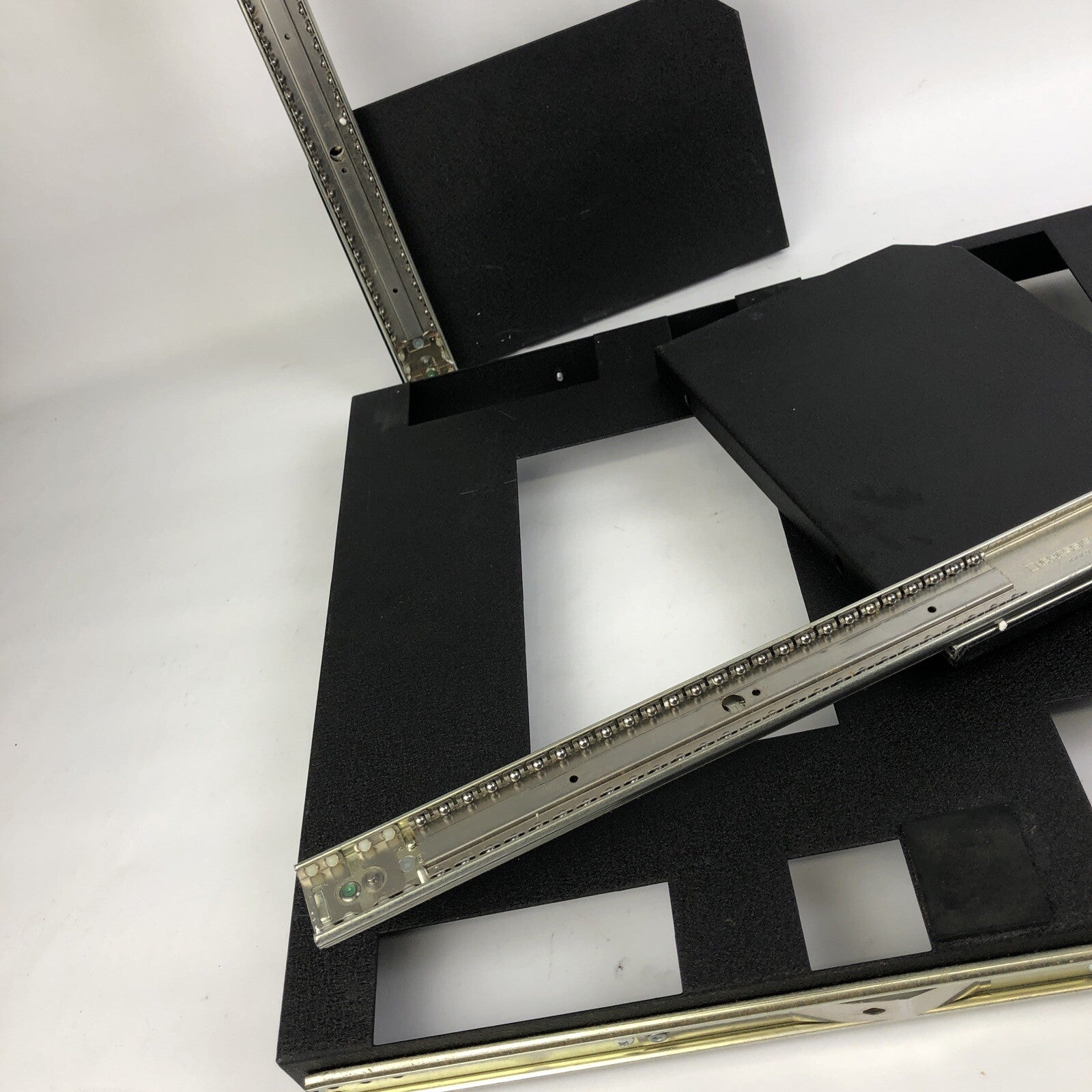 KAE Corporation Heavy Duty Rack Mount Sliding Shelf Box Drawer - LOOK