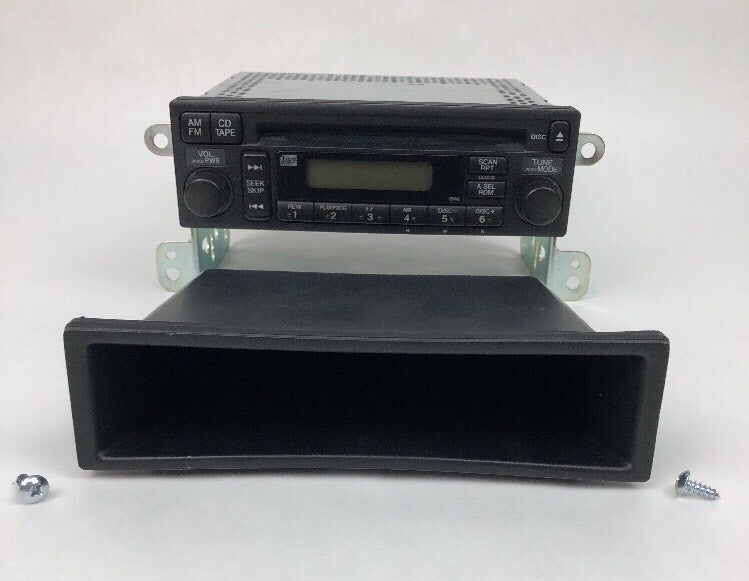 HONDA ACURA Car Stereo AM FM CD part# 39100-SCV-C010-M1 MF711AC Japan