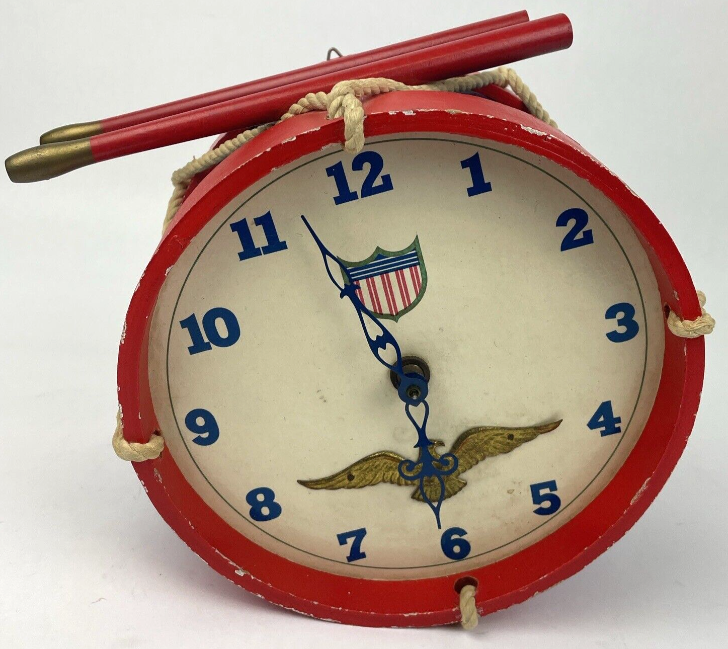 VINTAGE USA TELECHRON Wooden DRUM ELECTRIC WALL CLOCK 1950’s PATRIOTIC EAGLE