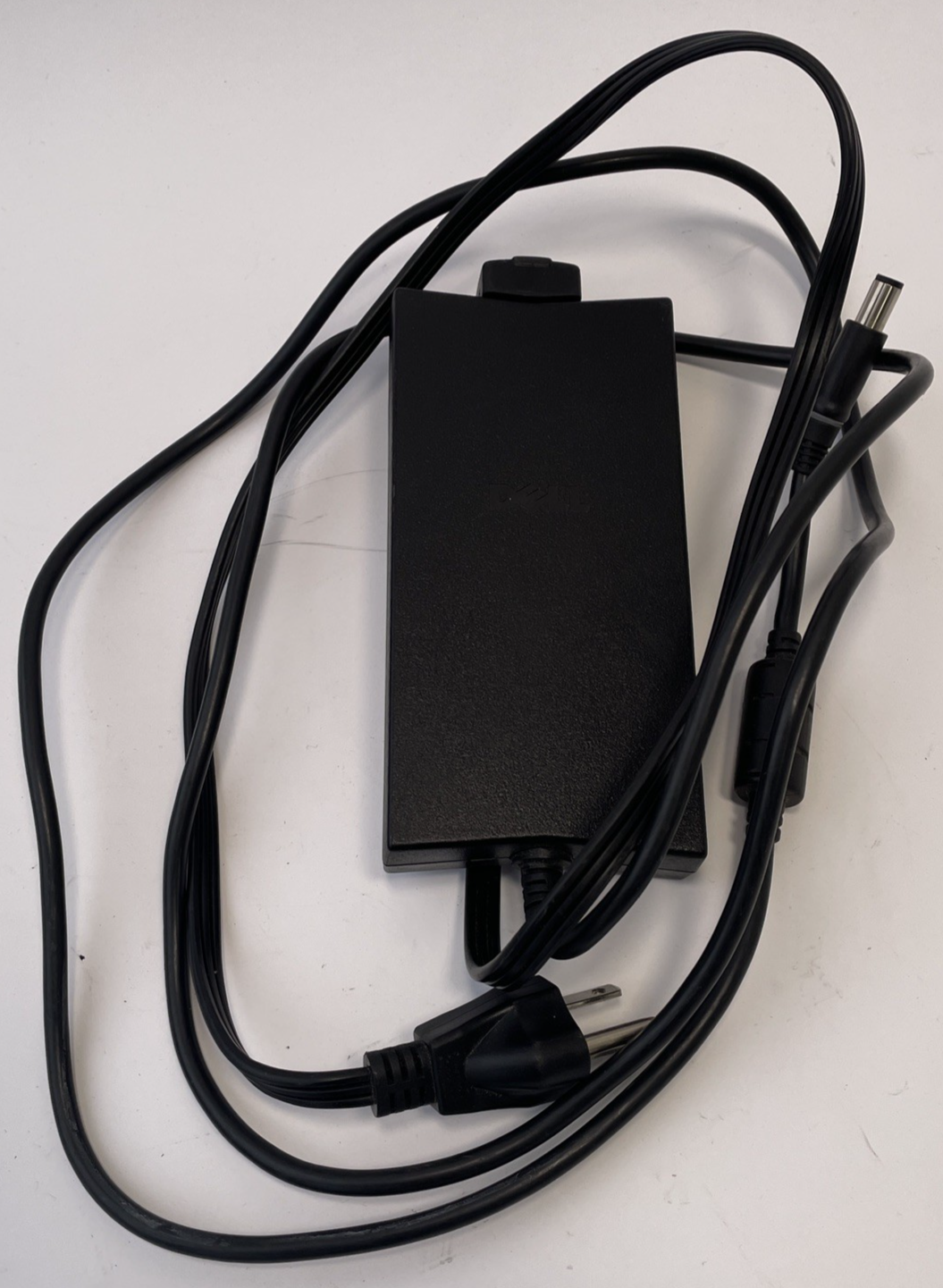 Genuine Dell 7.4 mm 19.5V 6.7A AC Charger AC Adapter WRHKW DA130PE1-00       B01