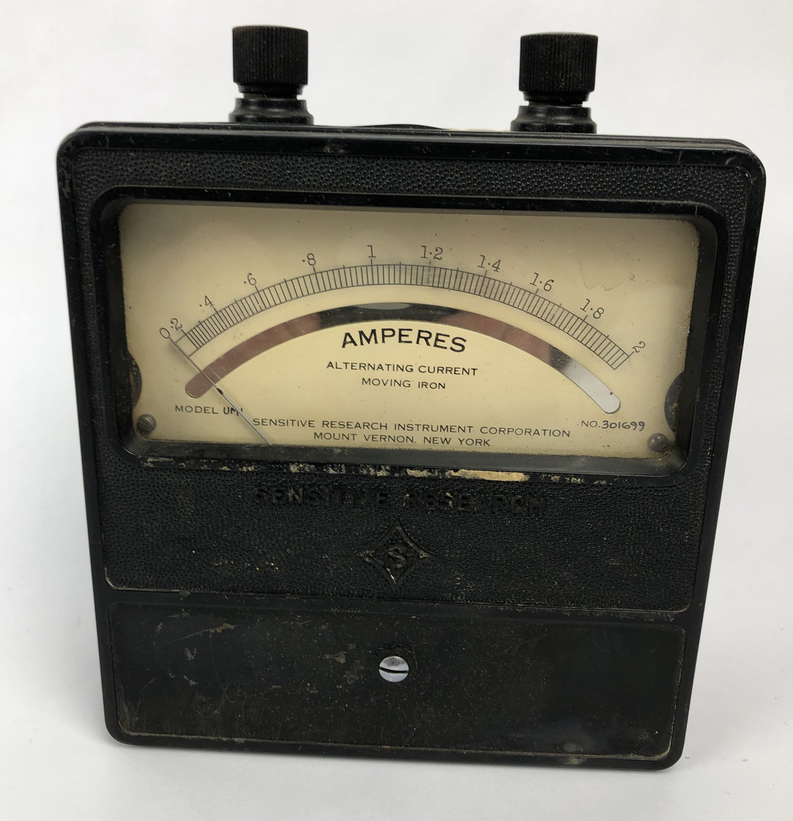 Sensitive Research Instrument Corporation Amperes Direct Current Model UMI