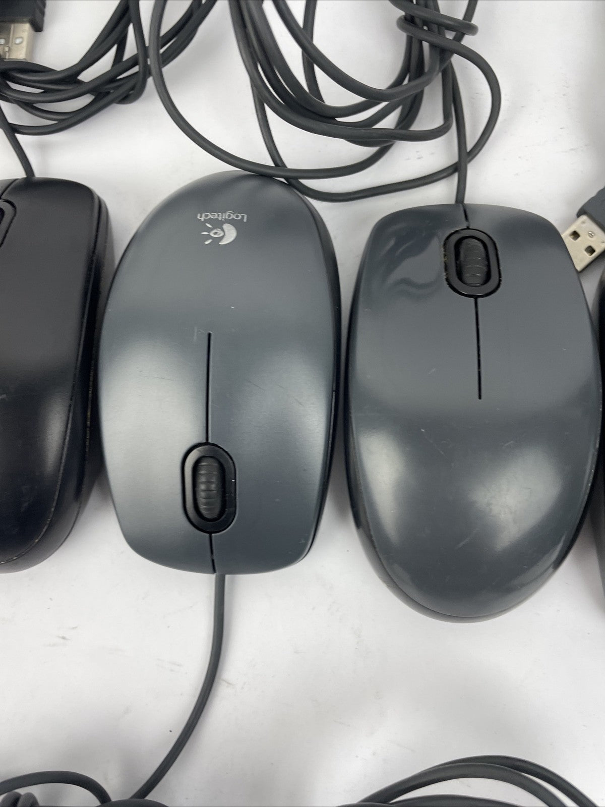 Lot of 11 Logitech Optical Corded Mouse USB 3 Button Computers B100 M100 Assorte