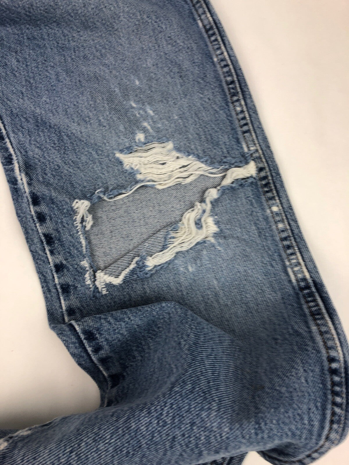 Thrashed Wrangler Jeans Ultra Worn Shredded Grunge Destroyed 32 x 31 Actual WEAR