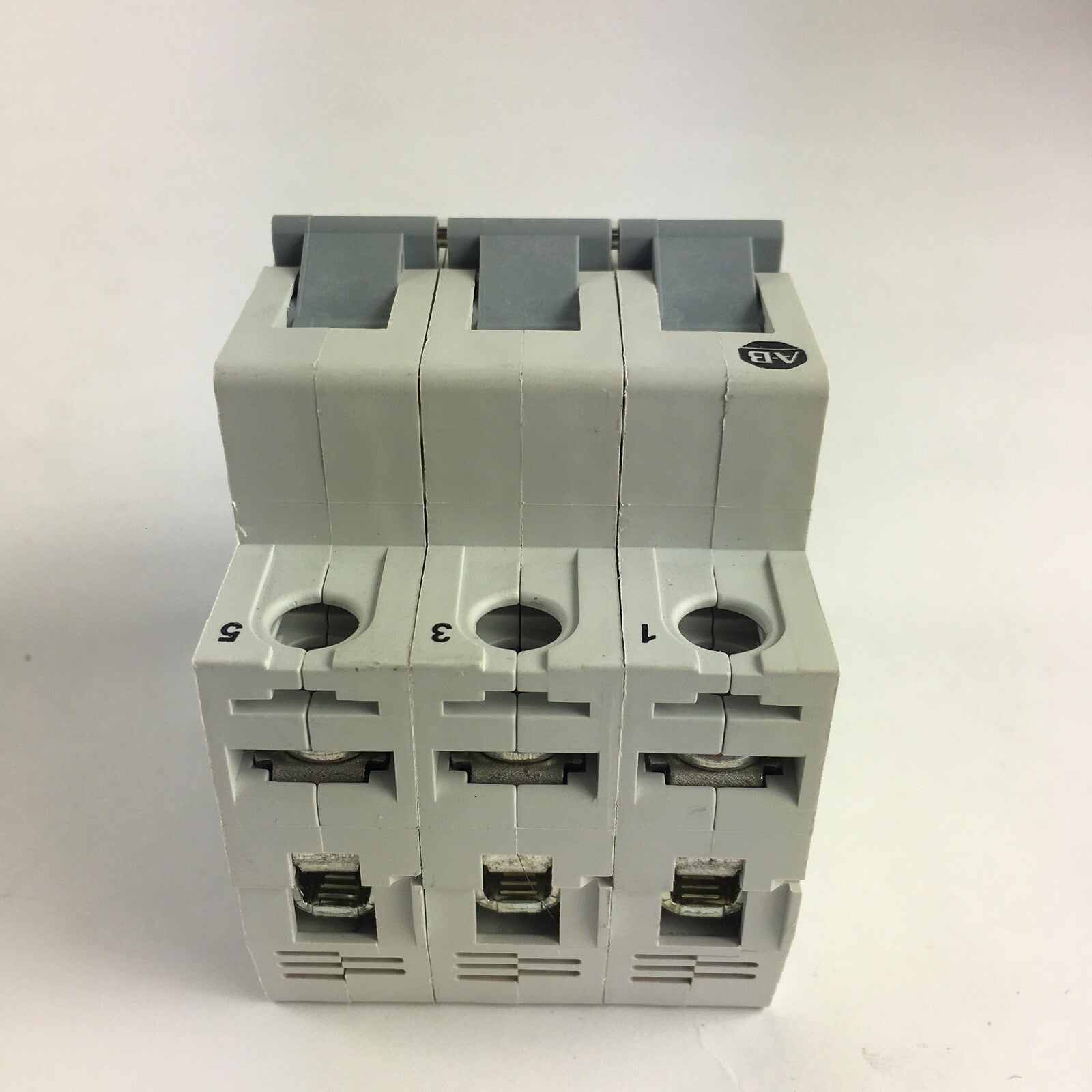 ALLEN BRADLEY 1492-SP3C080 SER. C CURUIT BREAKER