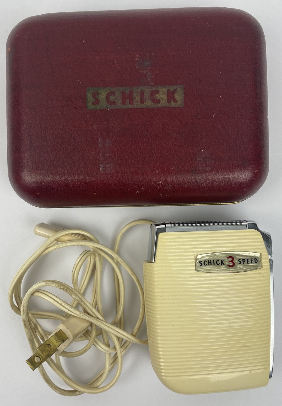 Vintage Schick 3-Speed Electric Shaving Razor 1960's in Original Box & Working