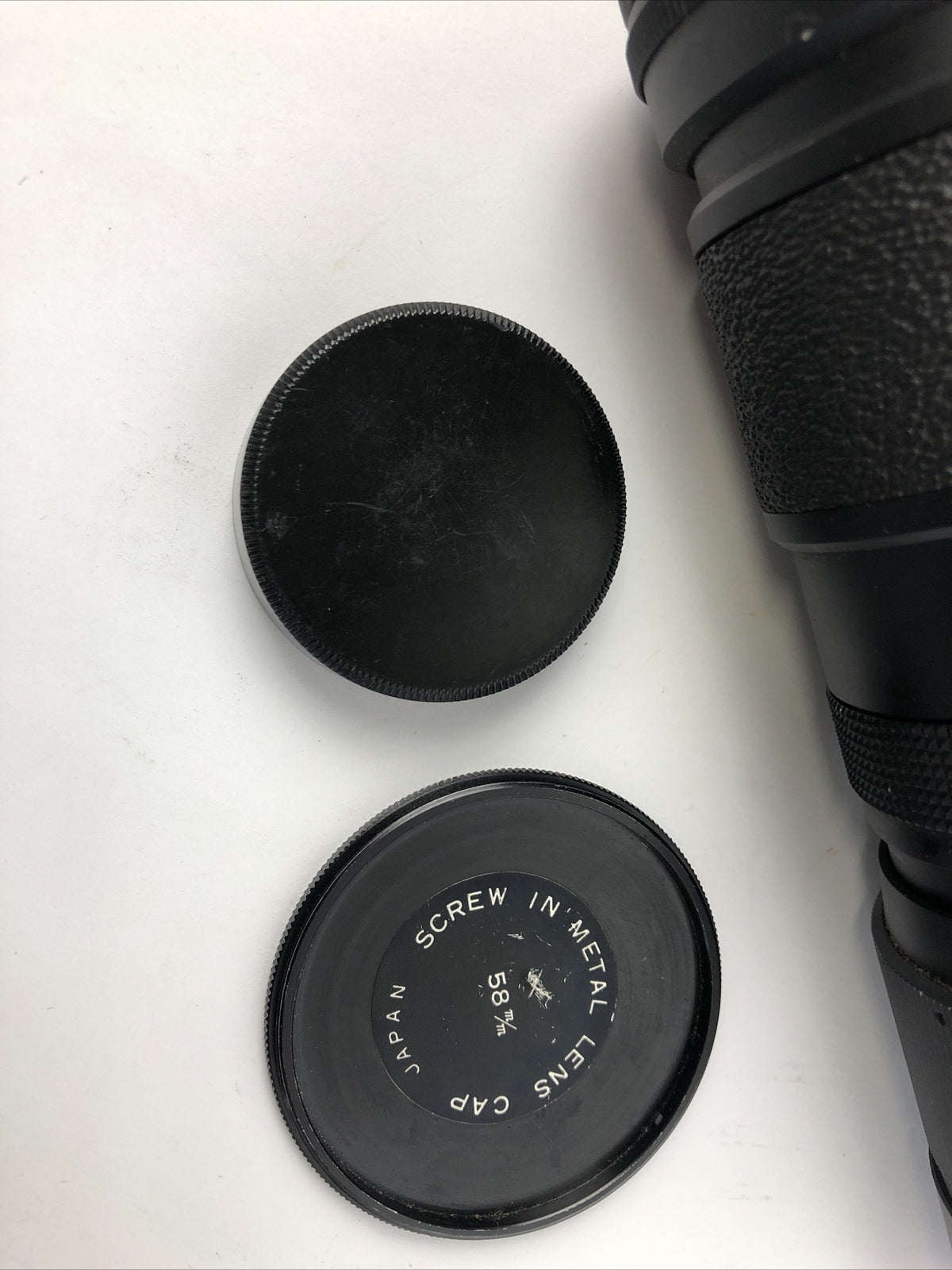 VIVITAR Tele-Zoom AUTO CAMERA LENS 1:3.8 85mm-205mm F3.8 M42 Screw Mount - VGC