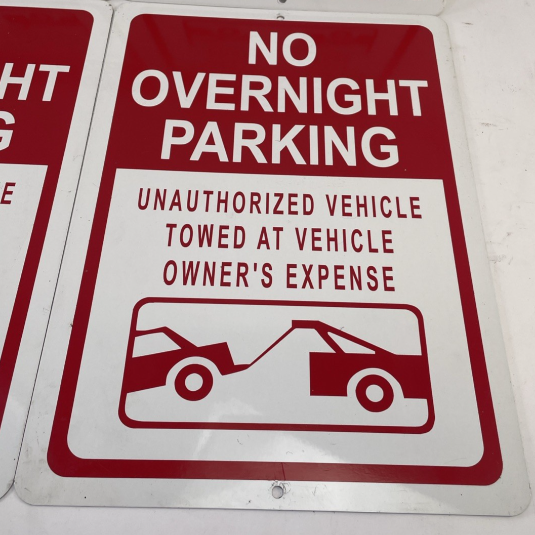 No Overnight Street Parking Violators Will Be Towed Metal Parking Sign 14" x 10"