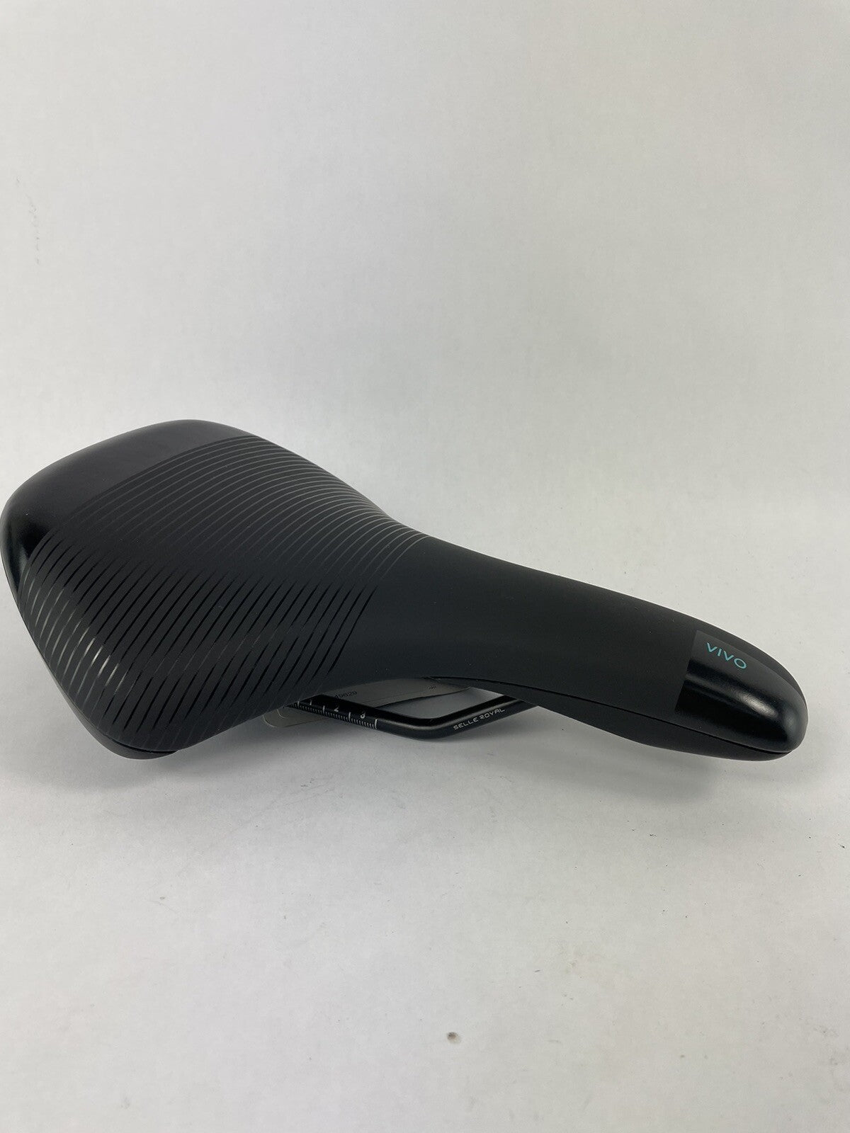 Selle Royal VIVO 1405HRN Bike Seat Saddle Road City Urban Black