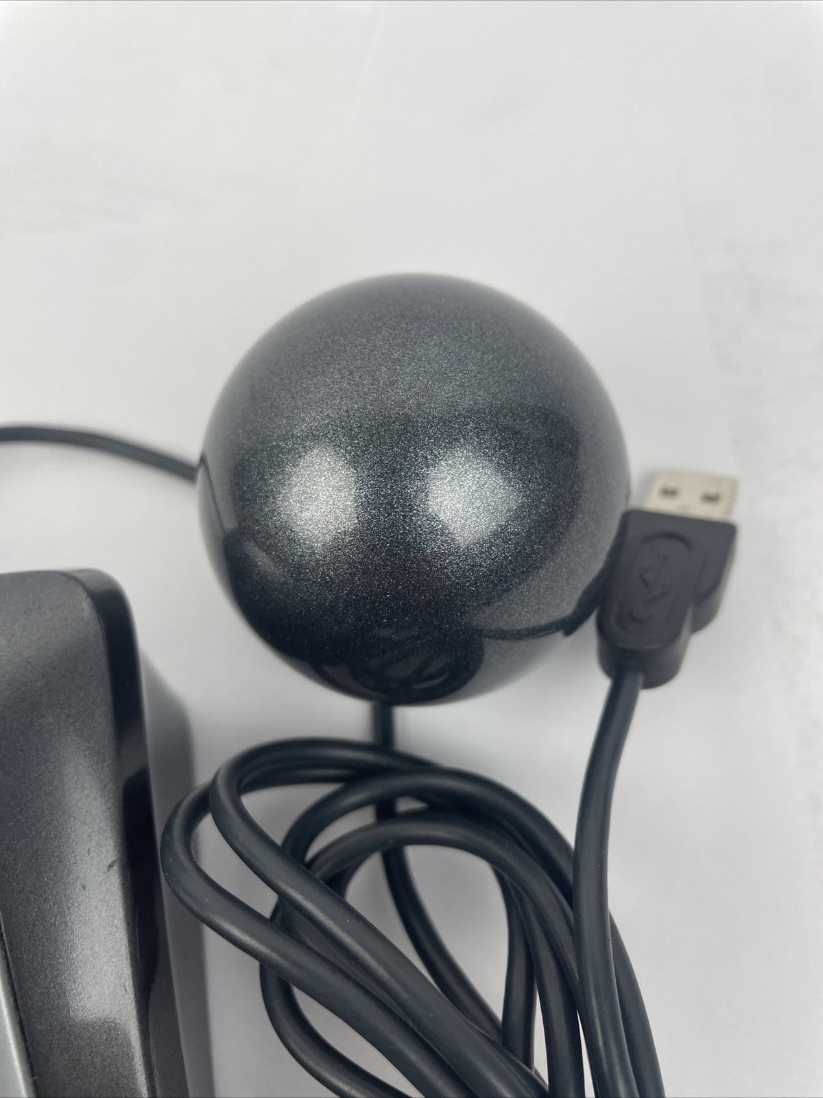 Kensington K64325 USB 2.0 Wired Expert Trackball Mouse w/ Pad - LOOK