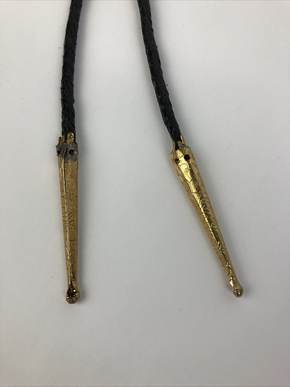 Knights Templar 125 Club bolo tie necklace with cross shield emblem commemorating 1858 to 1983 anniversary collection piece