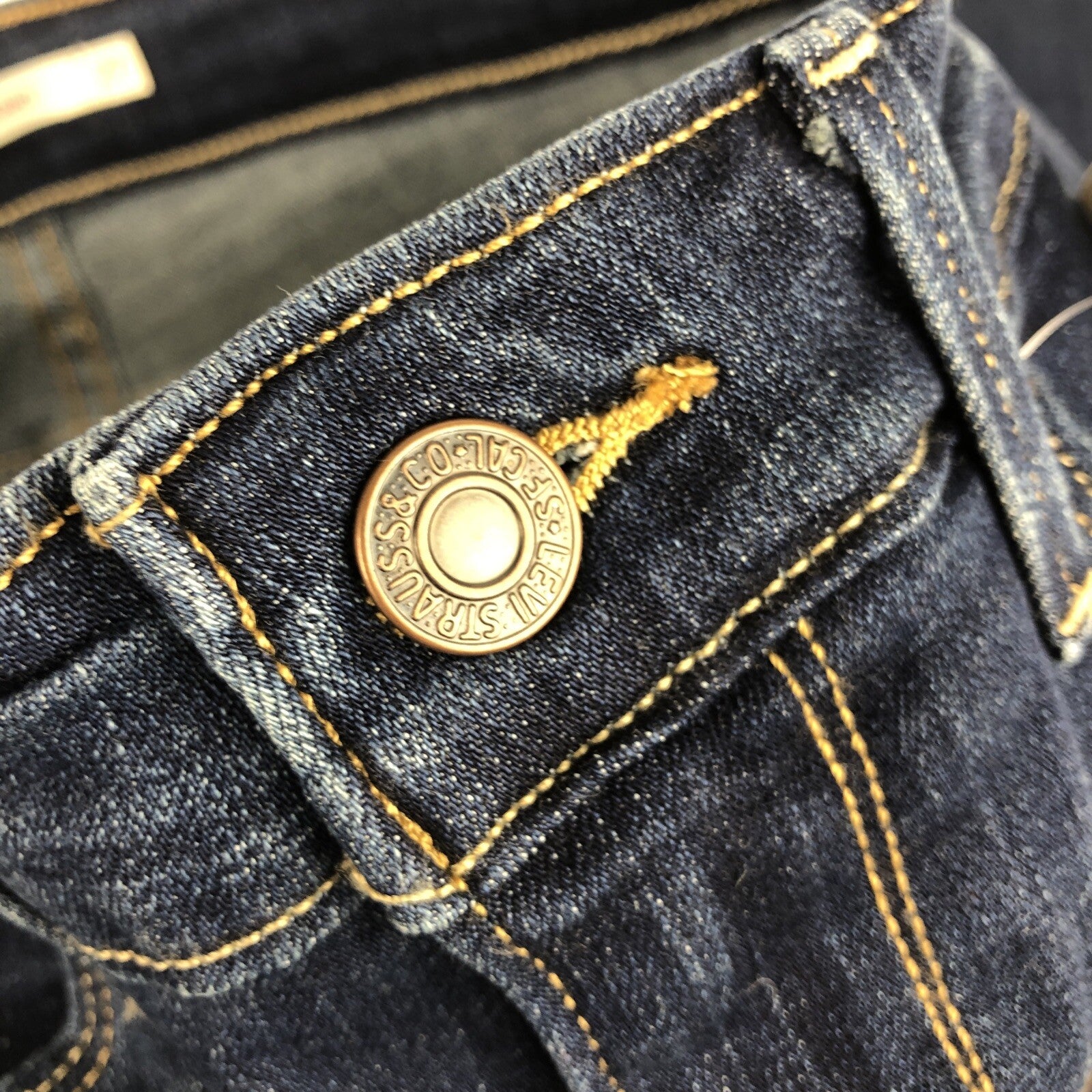 Women's Levis Mid Rise Skinny Jeans 585750117 Blue Sz 4 Medium 4 Short W27 L30