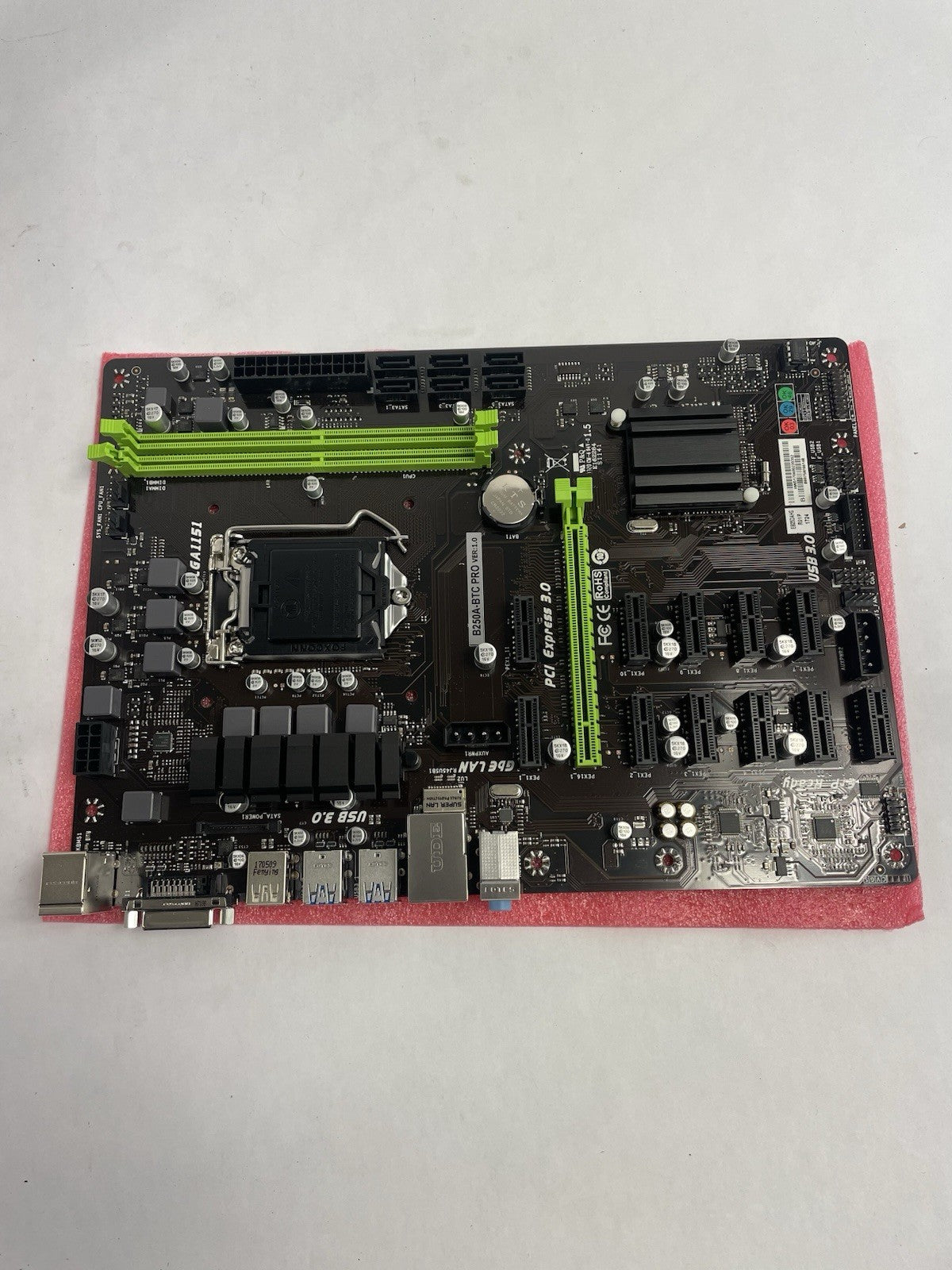 BTC Mining Dedicated Motherboard SUPoX B250A-BTC PRO 12 Graphics B250 LGA115