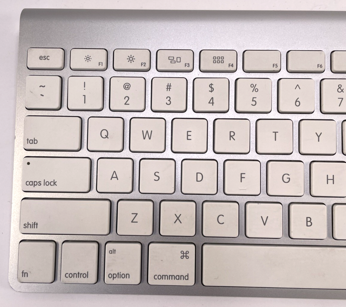 Apple Wireless Mini  Keyboard Model No. A1314 11" x 5.25"