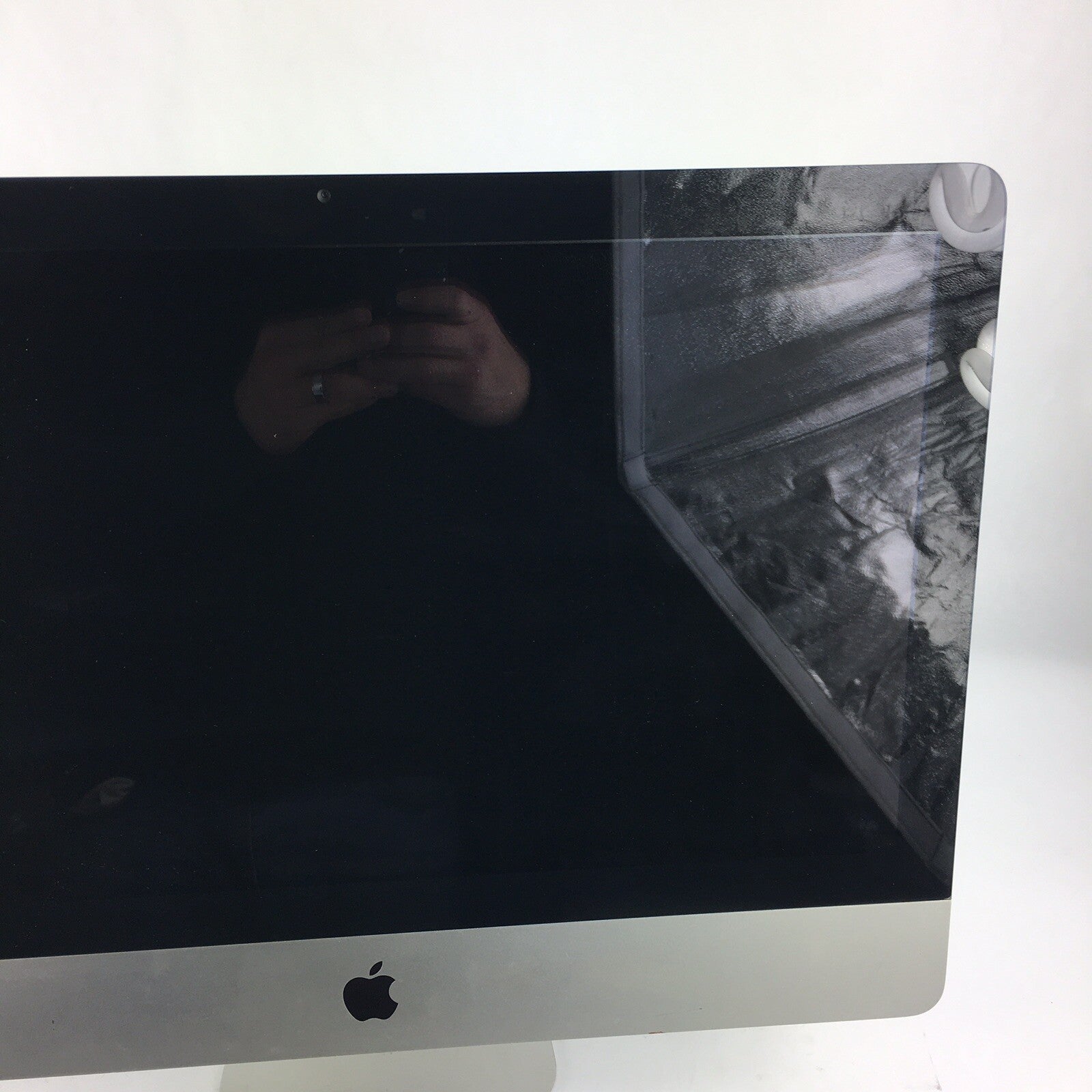 Apple iMac A1311 21.5" Desktop EMC 2389 - 3.06 GHz Core i3 - Parts Only
