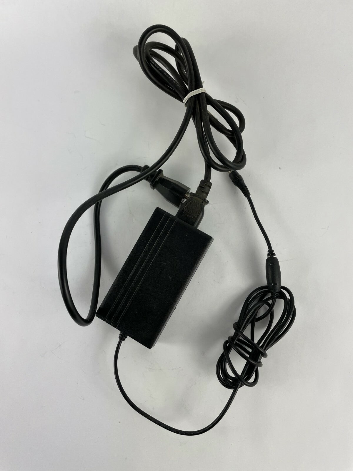 Genuine Dell PSCV420102A Output 14 V 3.0 A Power Supply Adapter A58