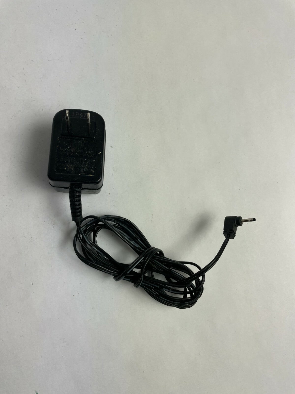Genuine AC Adapter KUIC0600300A Output 3 V 300mA Power Supply Adapter A52