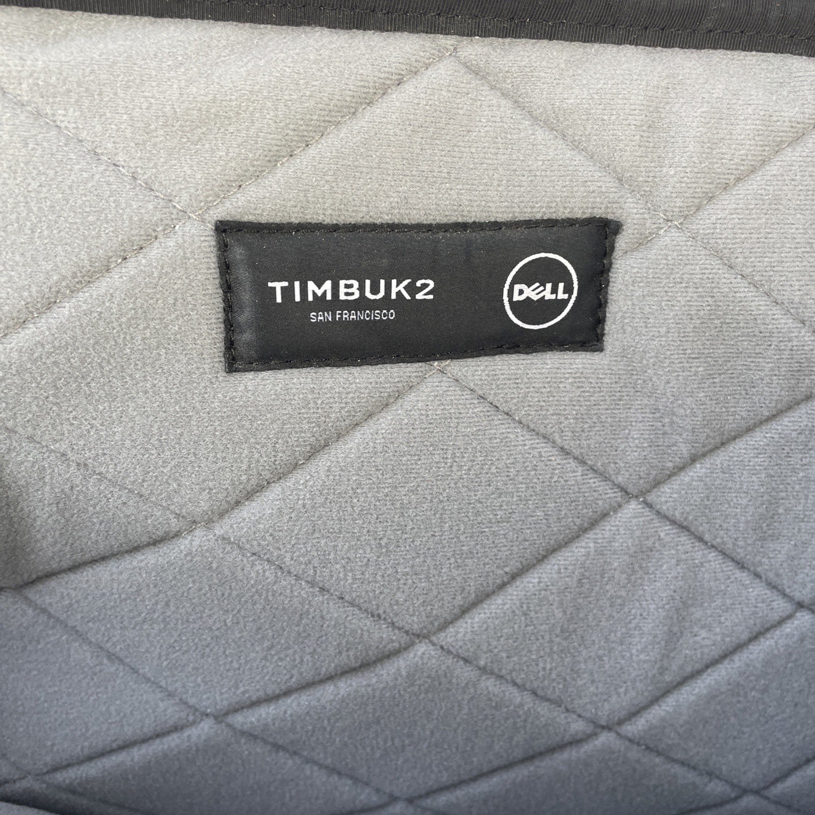 Timbuk2  x DELL " Stuck In The M Middle With You " Messenger Bag Black Laptop