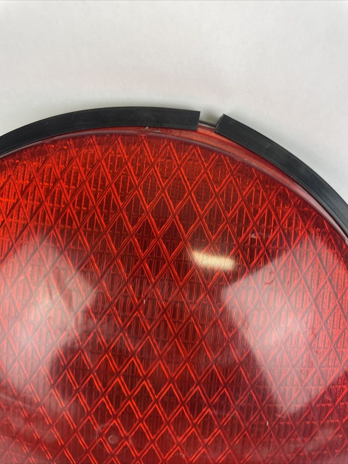 Dialight 433-3230-001XL RED LED Circular Traffic Signal Light 12" 120Vac 60Hz