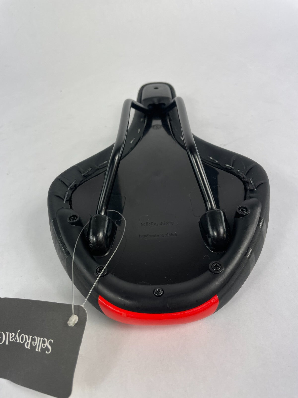 Selle Royal Explora Athletic comfortable black bicycle saddle for fitness commuter and recreational cycling