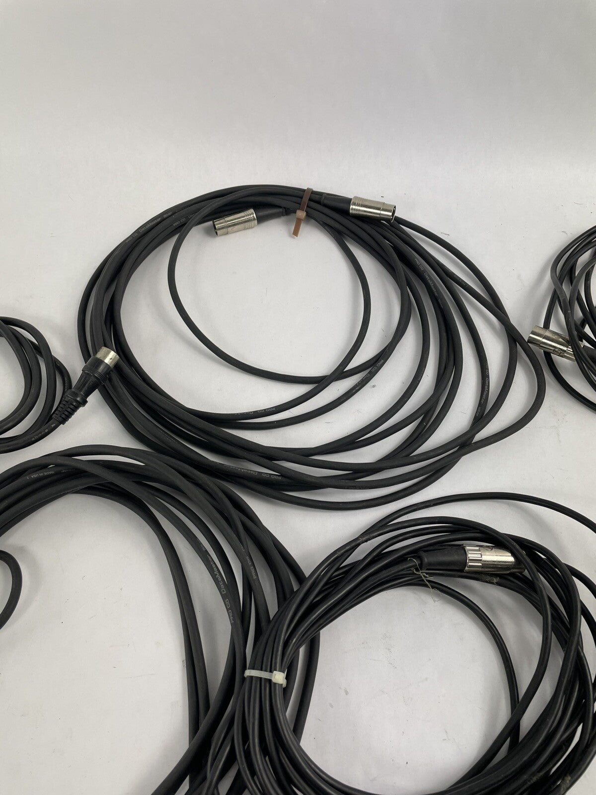 Lot of of 18 : Hosa Cables  Right-Angle 5-pin DIN to Right-Angle 5-pin DIN MID