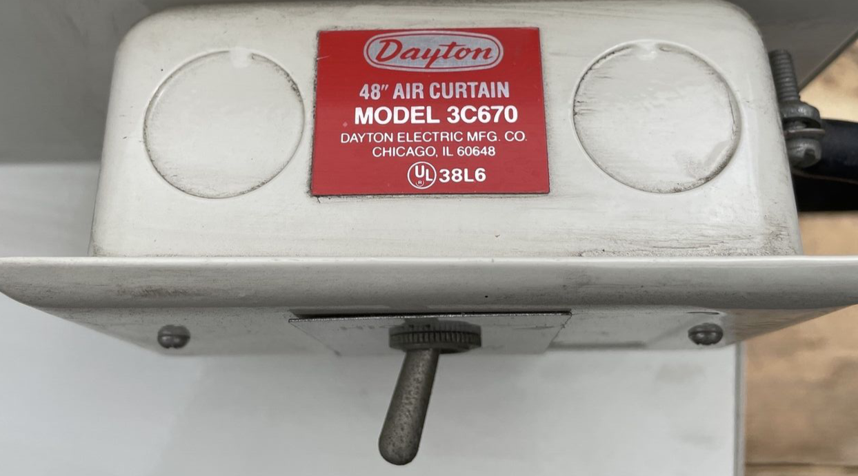 Dayton Electric MFG. Co.  Compact 48" Air Curtain Model 3C670 UL 38L6 Great Cond