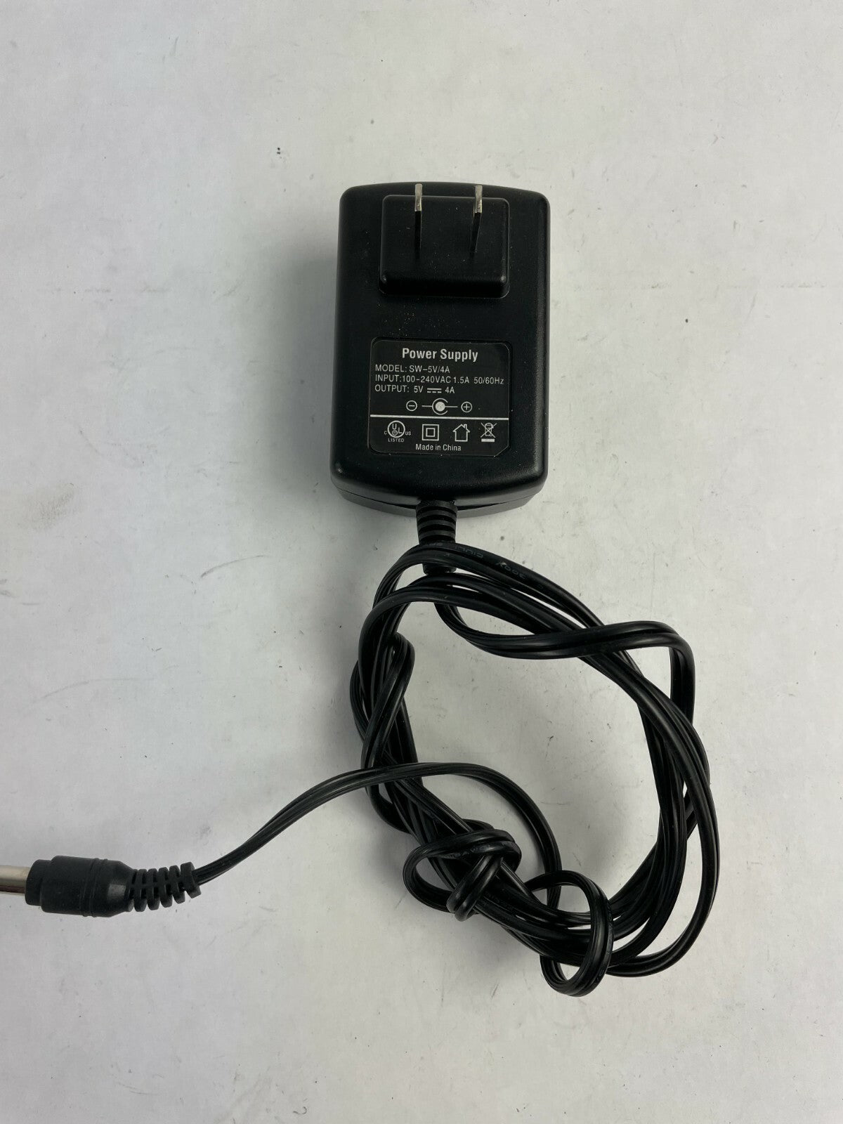 Genuine Ac Adapter SW-5V/4A Output 5 V 4 A Power Supply Adapter A75