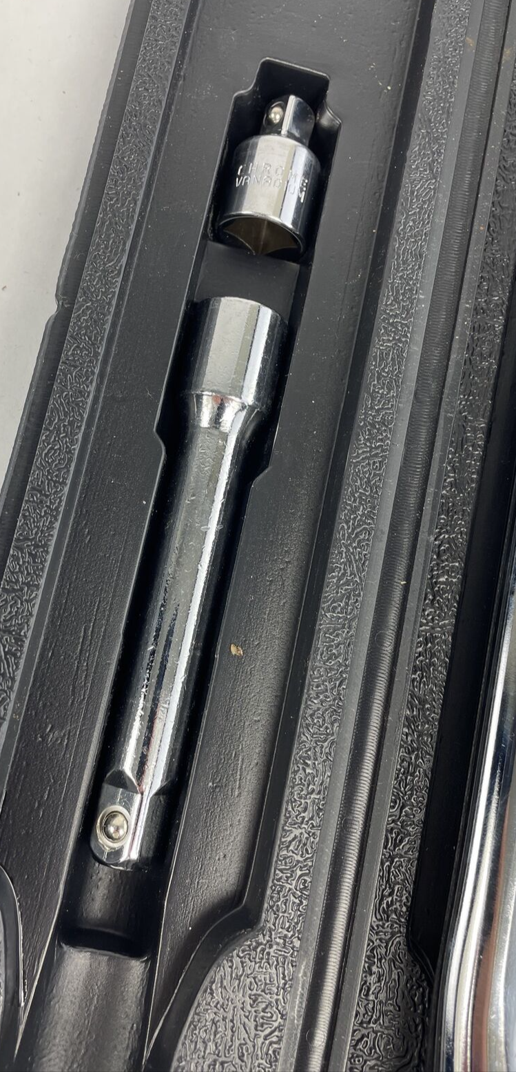 Q.C. OK (5)  1/2" Drive Ratchet Head Micrometer Torque Wrench 10-150 In Lbs CASE