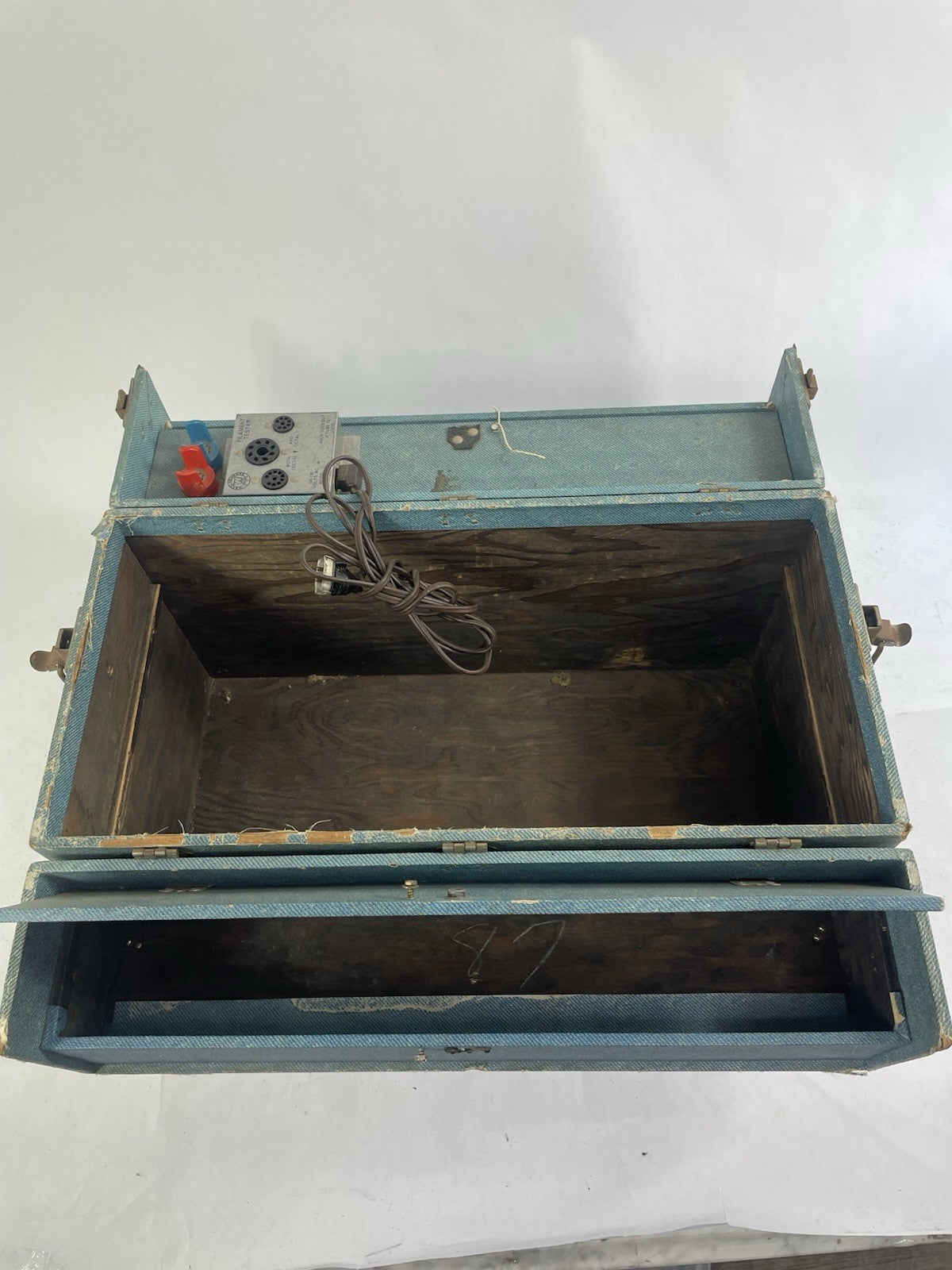 Vintage Westinghouse Tube TV Radio Service Repairman Toolbox Carrying Case