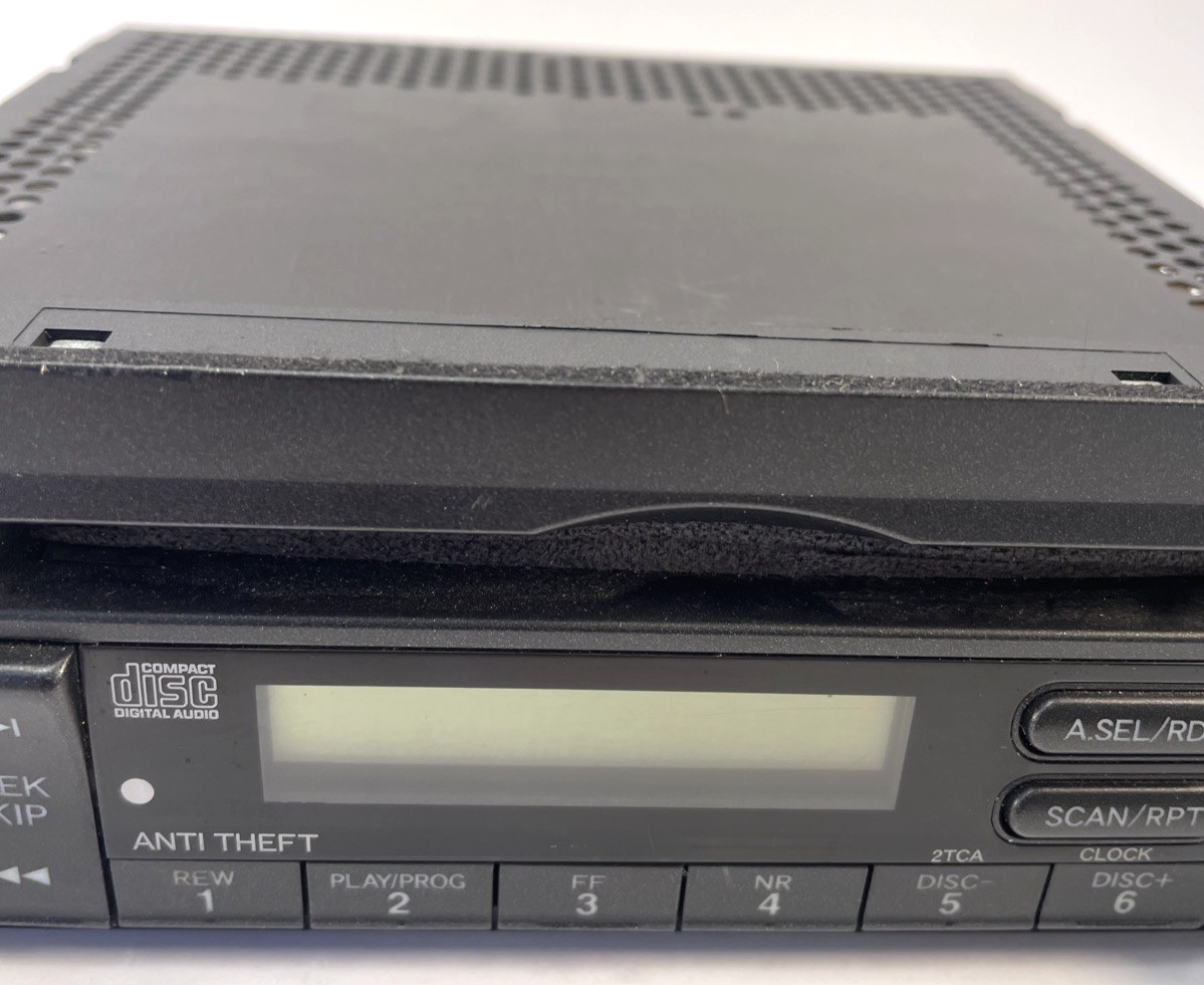 2001-2005 Honda Civic Radio Receiver AM FM CD Player OEM 39101-S5A-A210-M1