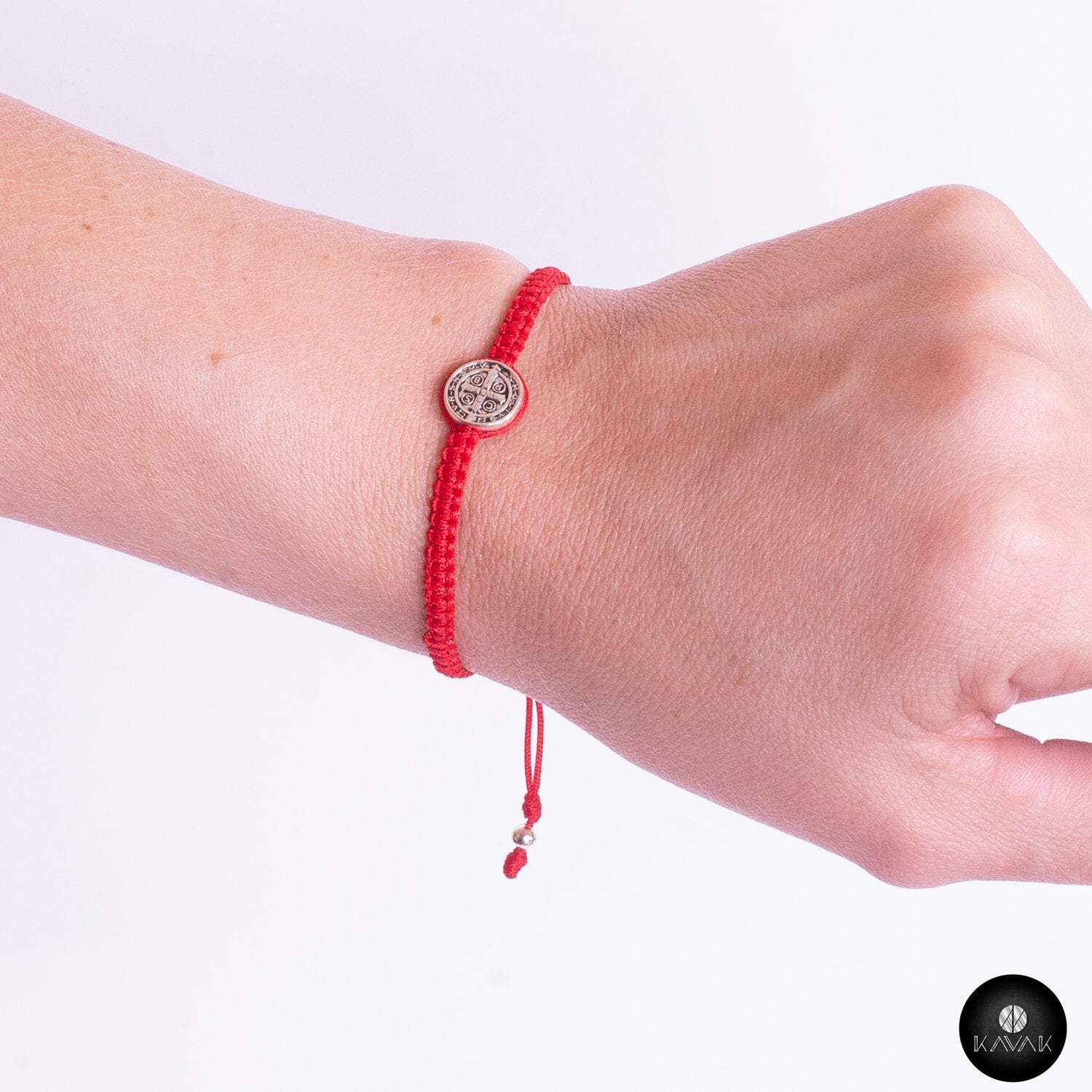 Kavak - Handmade Girl Red Blood Adjustable Women's Bracelet