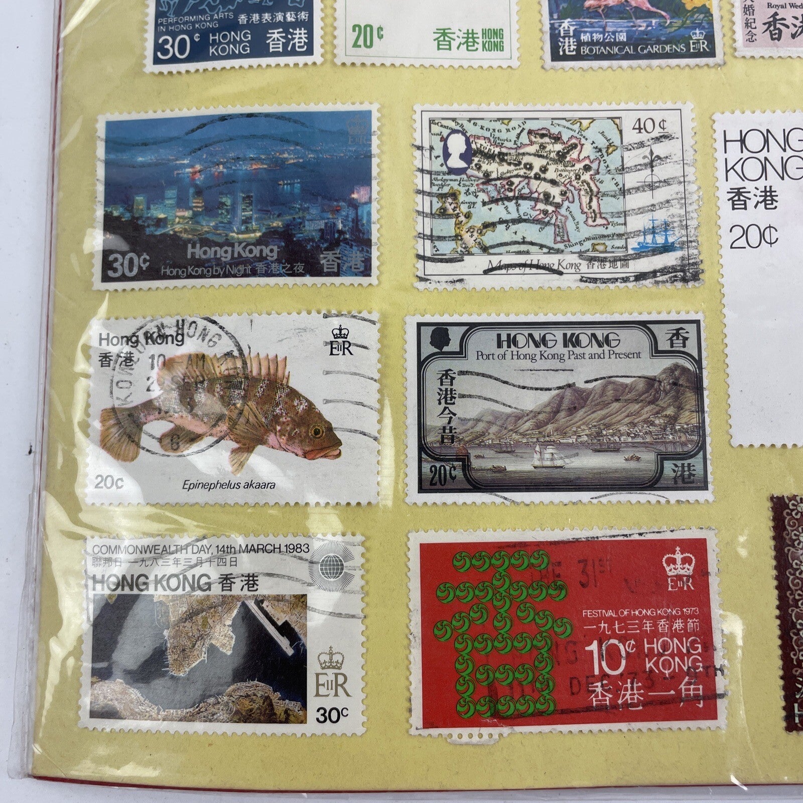 HONG KONG LOT OF 25+ DIFFERENT QV REVENUE STAMPS MIX - LOOK