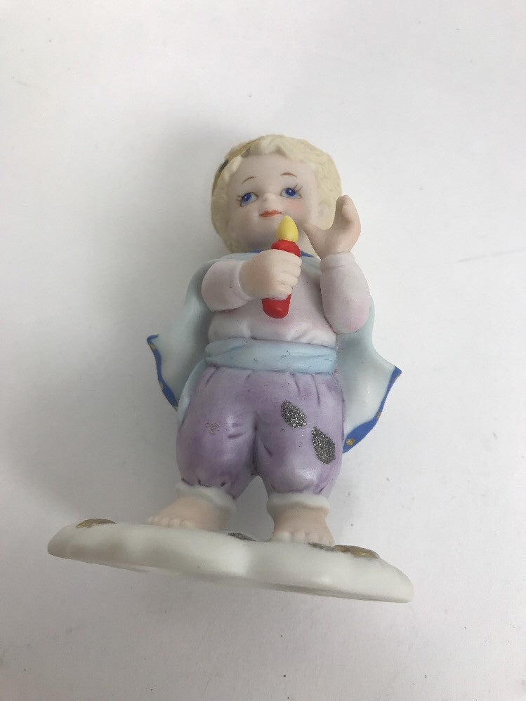 Tender Hearts Candle Angel Cherub Porcelain Figurine "Guiding Light" Bronson