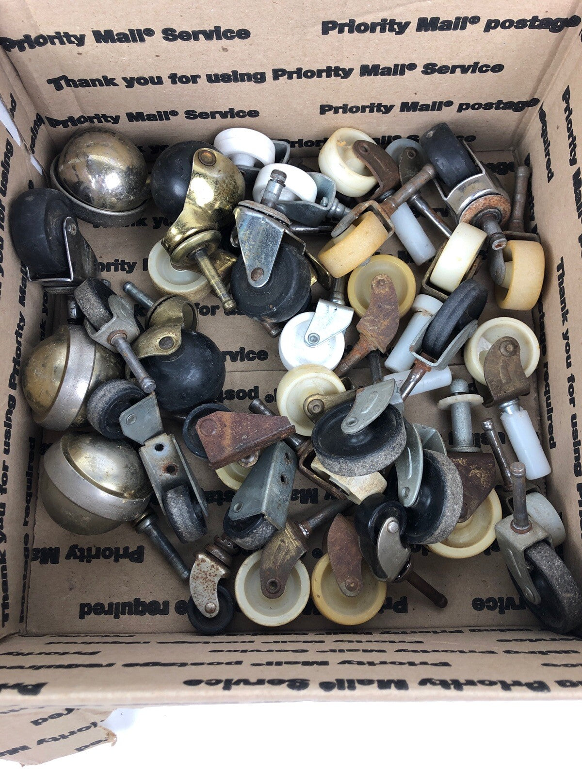 LOT OF 30+ SWIVEL FURNITURE CASTERS Steampunk Art - FSTSHP