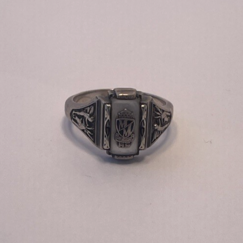 Mount MT. Miguel High School Sterling Silver w Mother of Pearl Class Ring Sz. 6.