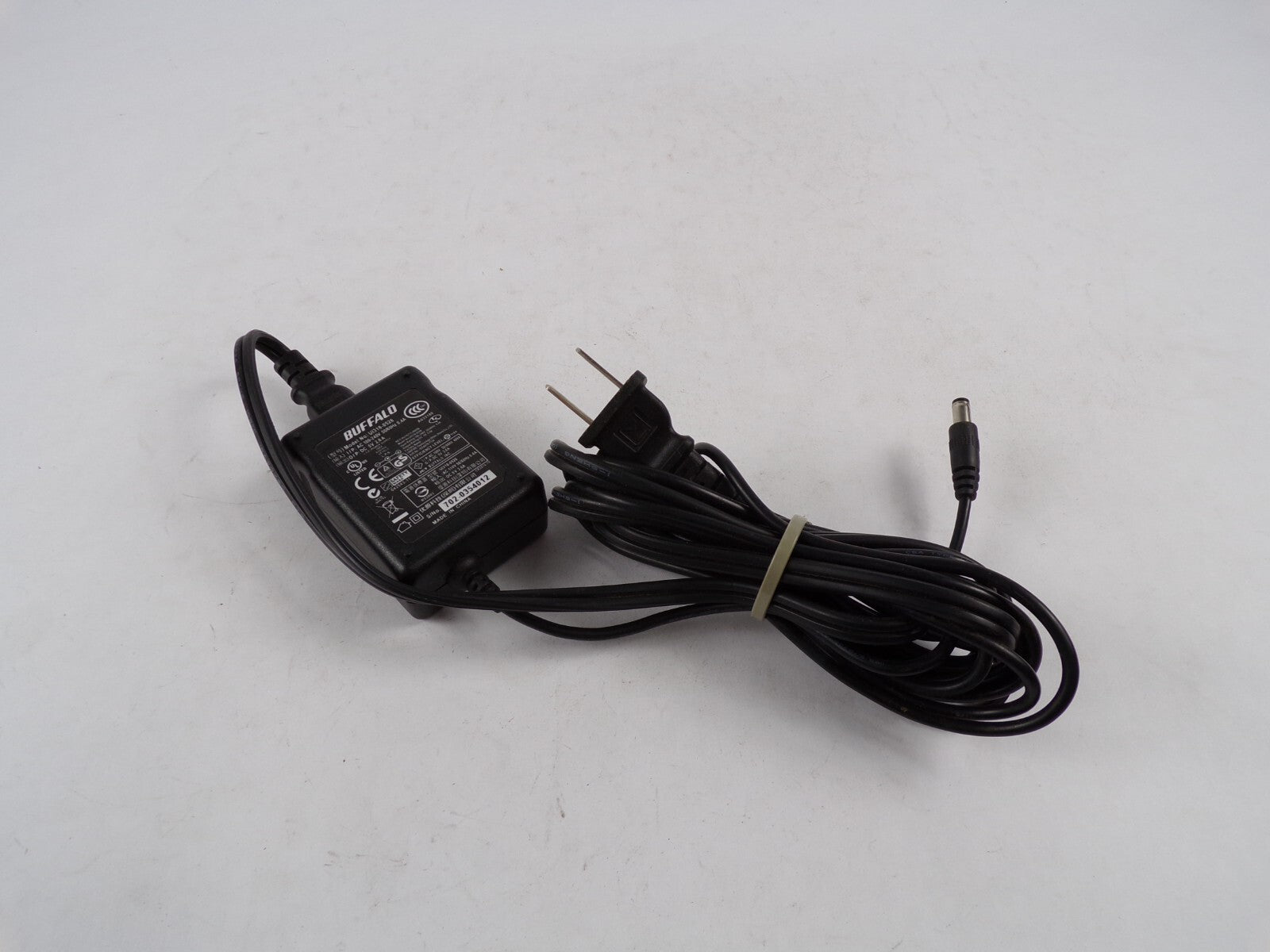 Genuine Buffalo Adapter Model U1318-0526 Output 9V 2.5A Power Supply Adapter A83