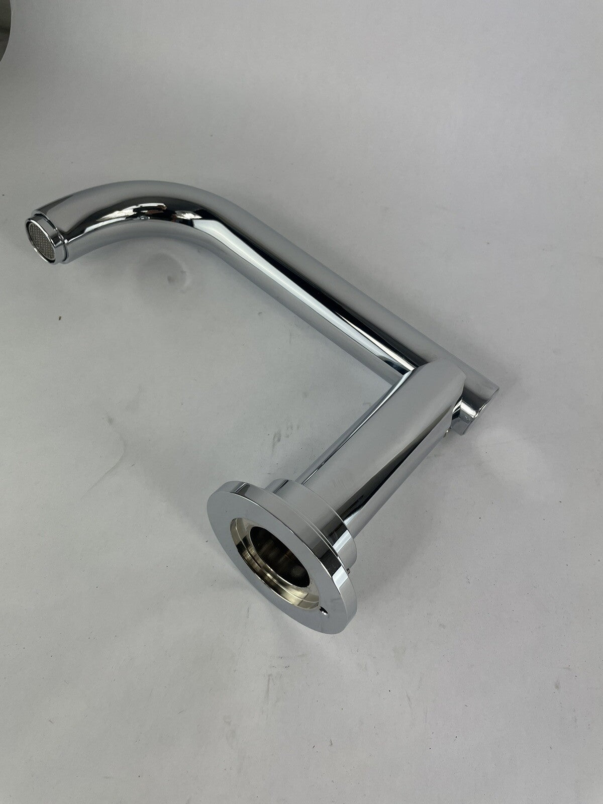 Grohe Atrio 12130 045 polished chrome Roman deck mount bathtub spout