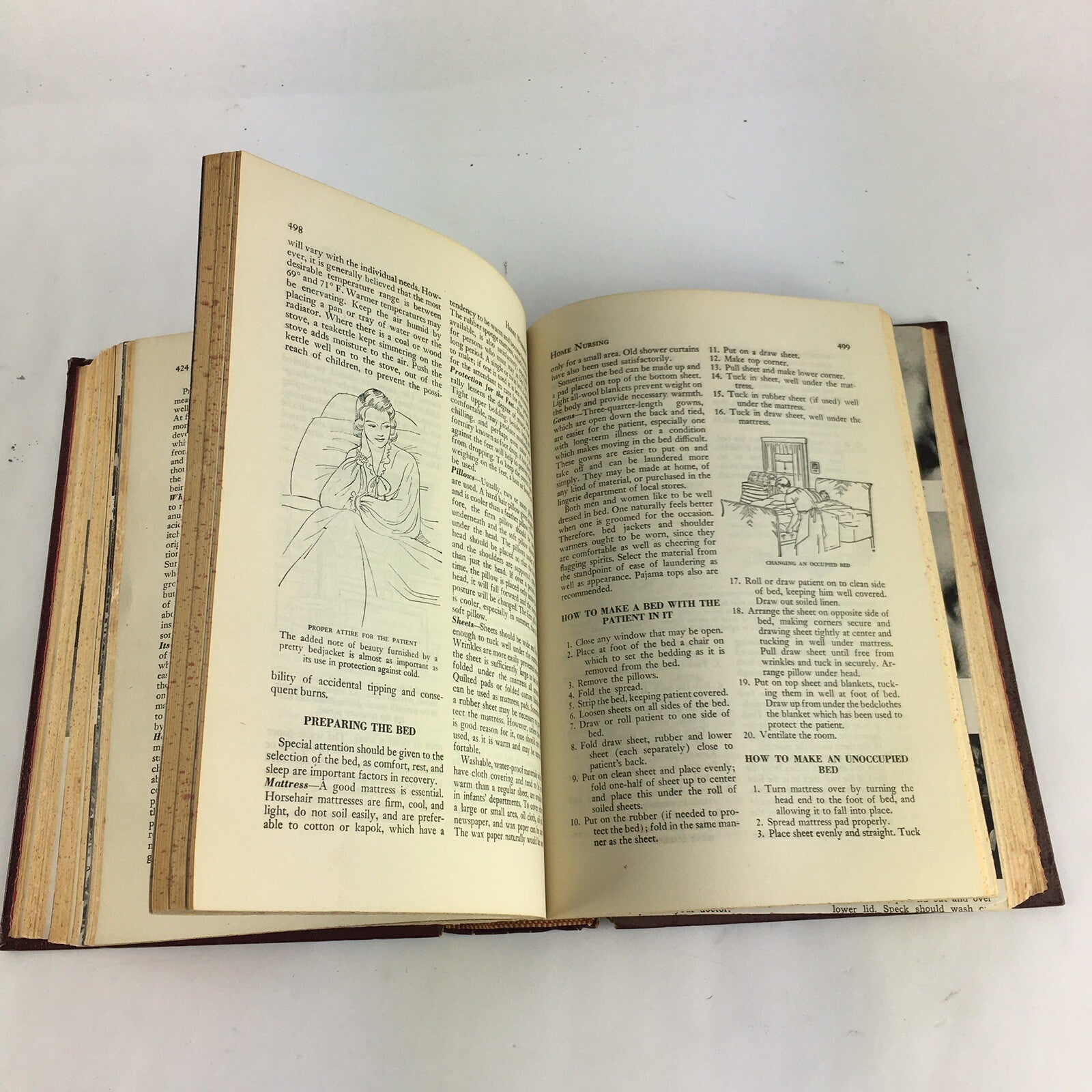Pictorial Medical Guide by Fourty-two Leading Specialists (1957, Hardcover) 42