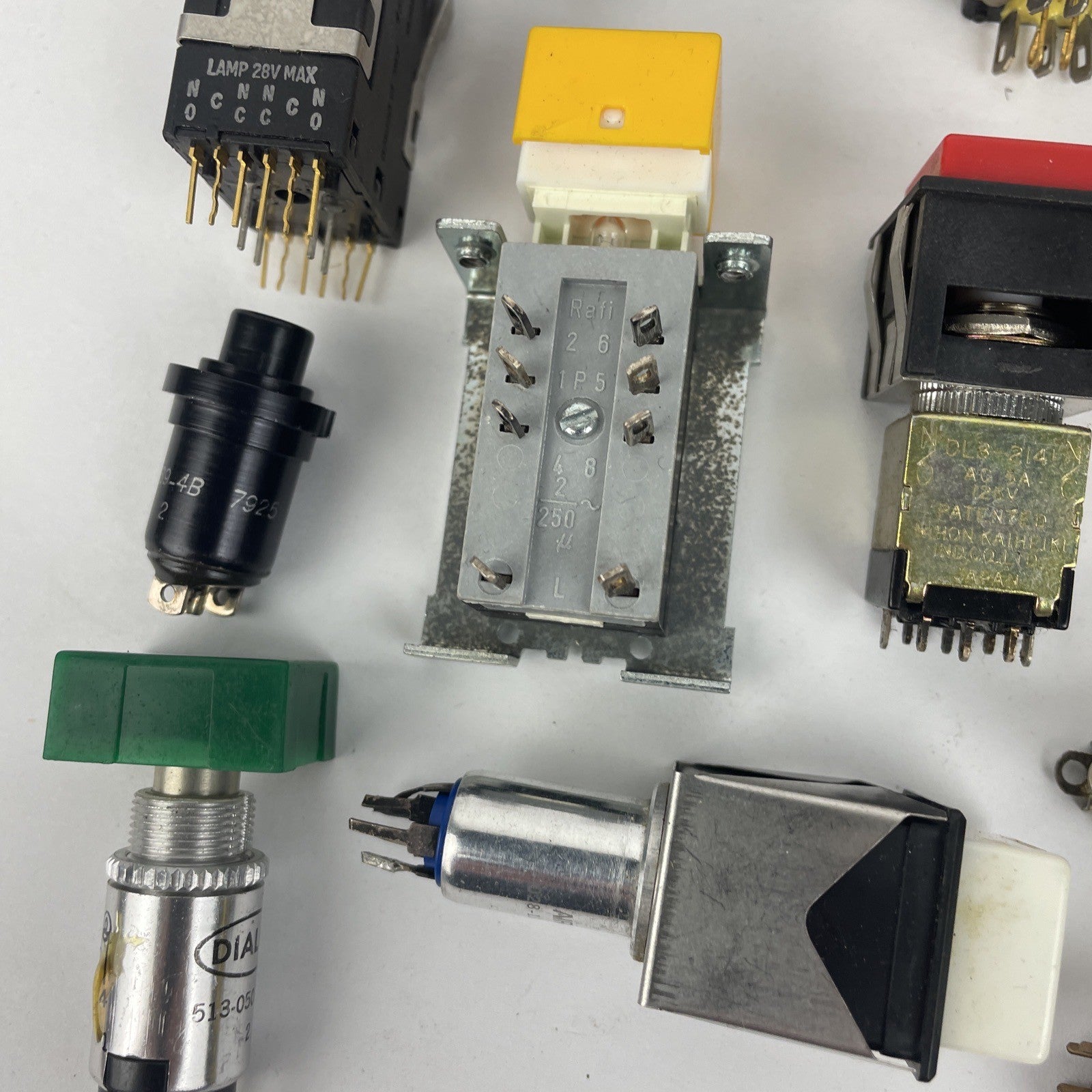 Lot of Assorted Dialco Dialight UND. LAB Illuminated Push Button Switch - LOOK