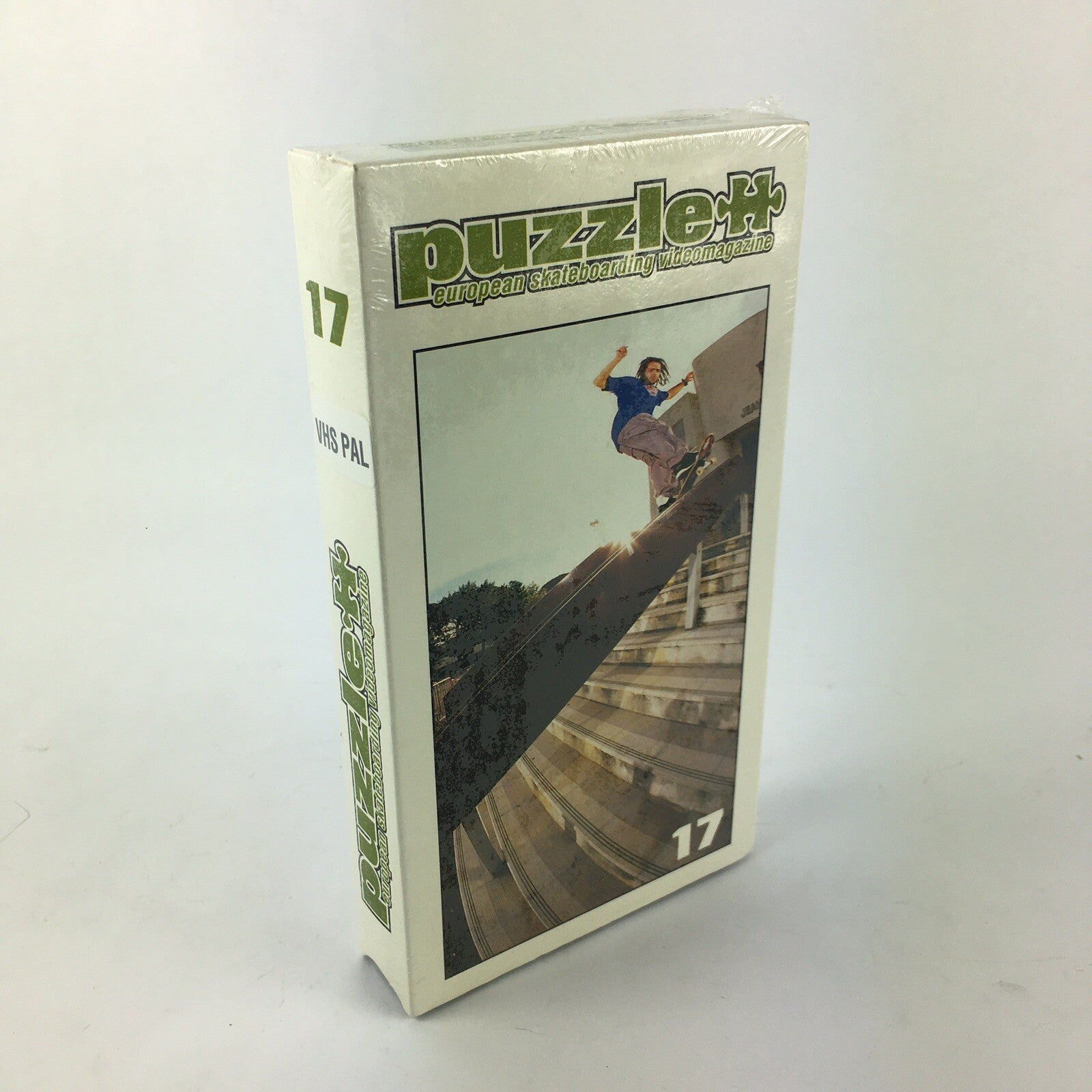 Puzzle European Skateboarding Videomagazine 17 VHS Tested Excellent Condition