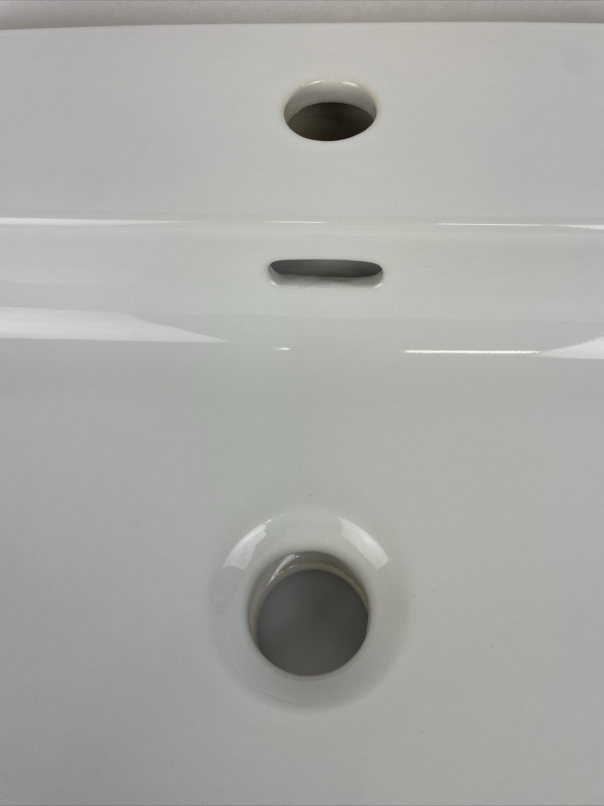 OEM Laufen Designer Washbasin Bathroom Sink EN14688 Austria OD 35.25" x 19" x 5"