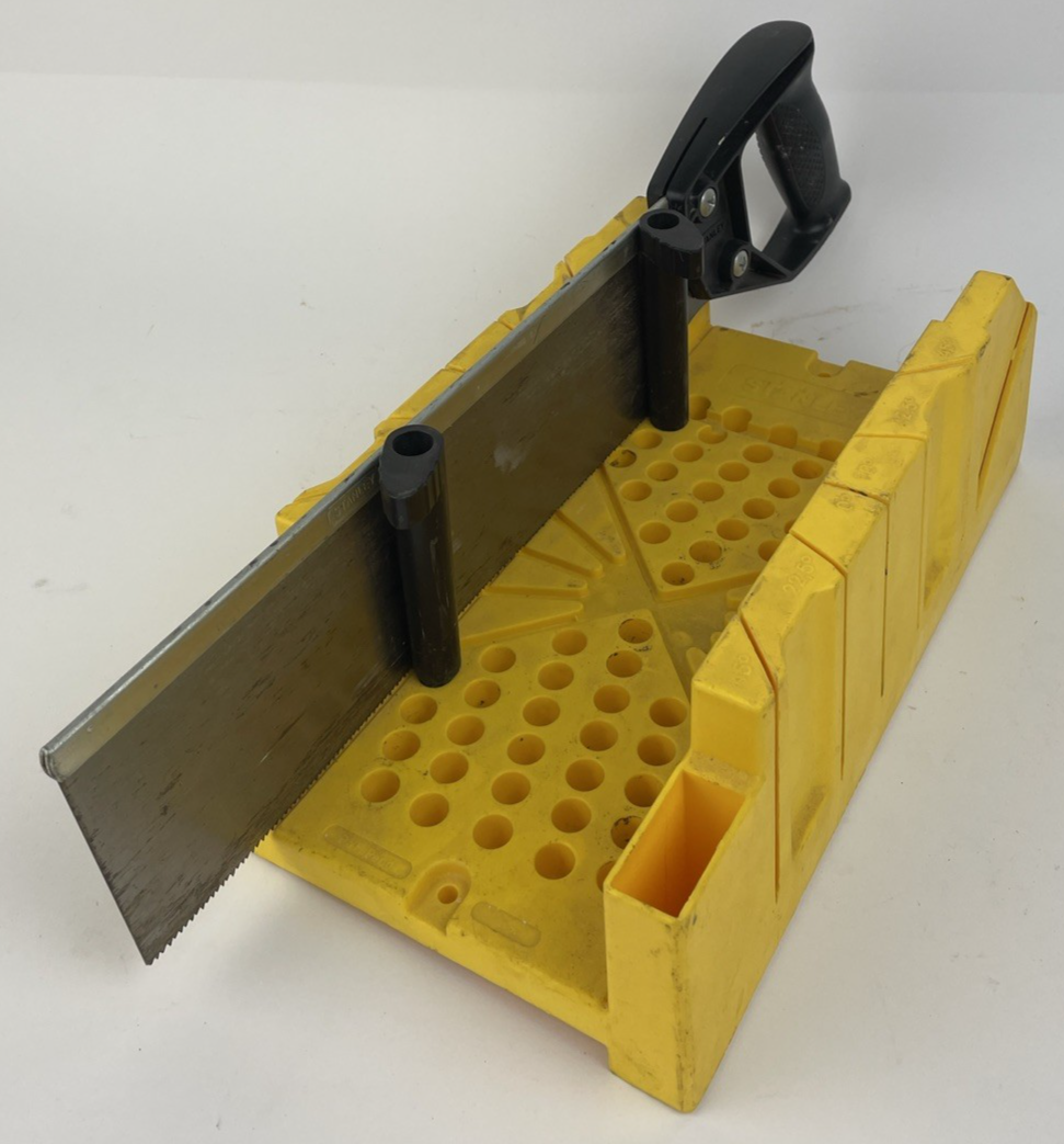 Stanley Back Saw 14" Steel Back Blade & Angled Cut Plastic Miter Box USA