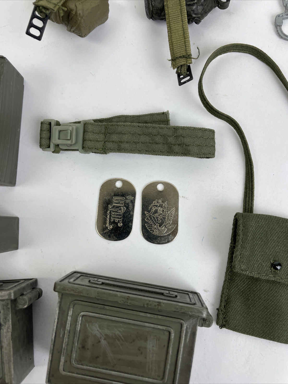 Lot Of GI JOE RIFLE Dog Shovel Gas Mask++  - FOR 12" ACTION FIGURE 1/6 SCALE 1:6