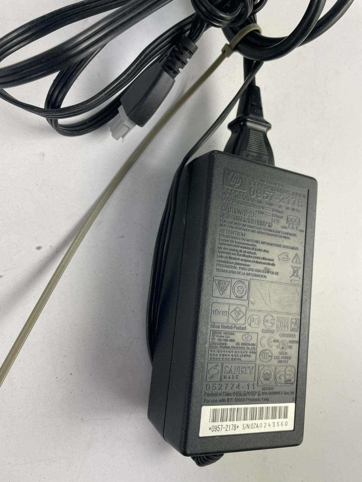 Genuine hp 0957-2178 Ac Adapter Output 16/32 V 9.4 A Power Supply Adapter A95