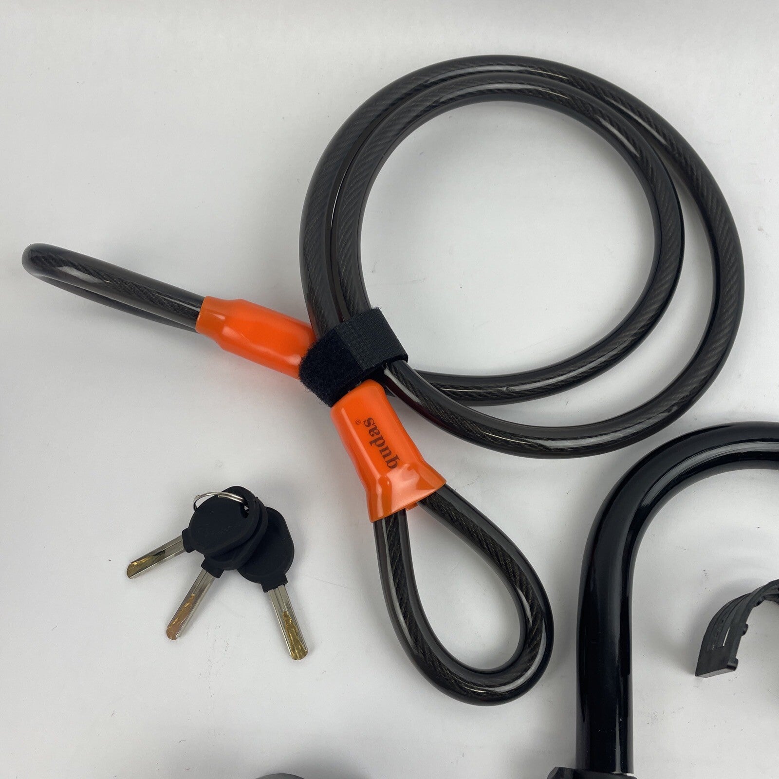 Heavy duty bicycle U lock with 4 ft security cable anti-theft bike lock for commuting and outdoor use