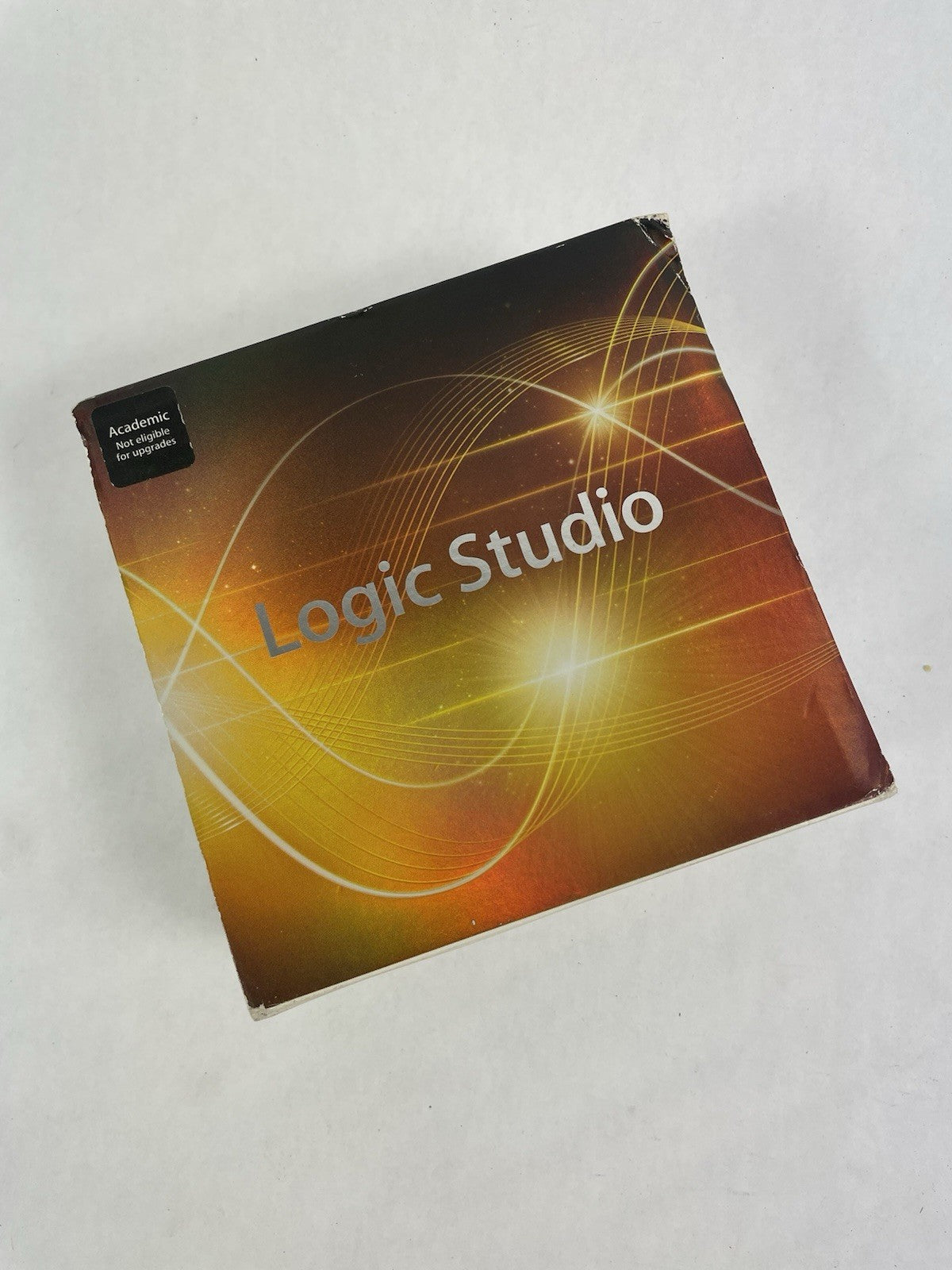 Apple Logic Studio V2.0 Academic (MB800Z/A) w/2 Licenses