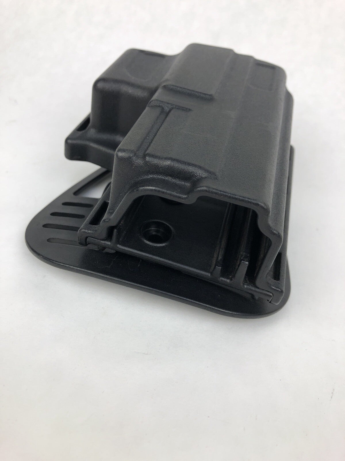Uncle Mike's Tactical Reflex Holster (Size 27, Right Hand) Open Top -  Belt Clip
