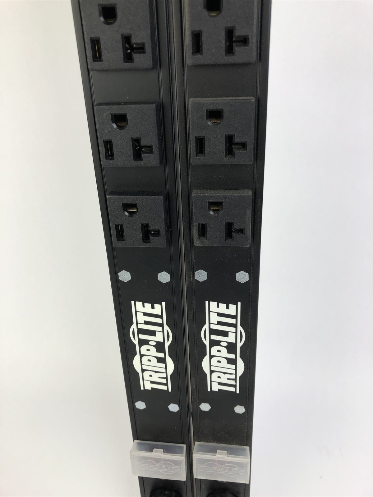 LOT of 2  Tripp Lite PDU Metered 120V 20A 28 Outlet PDUMV20- NEEDS CORD LOOK
