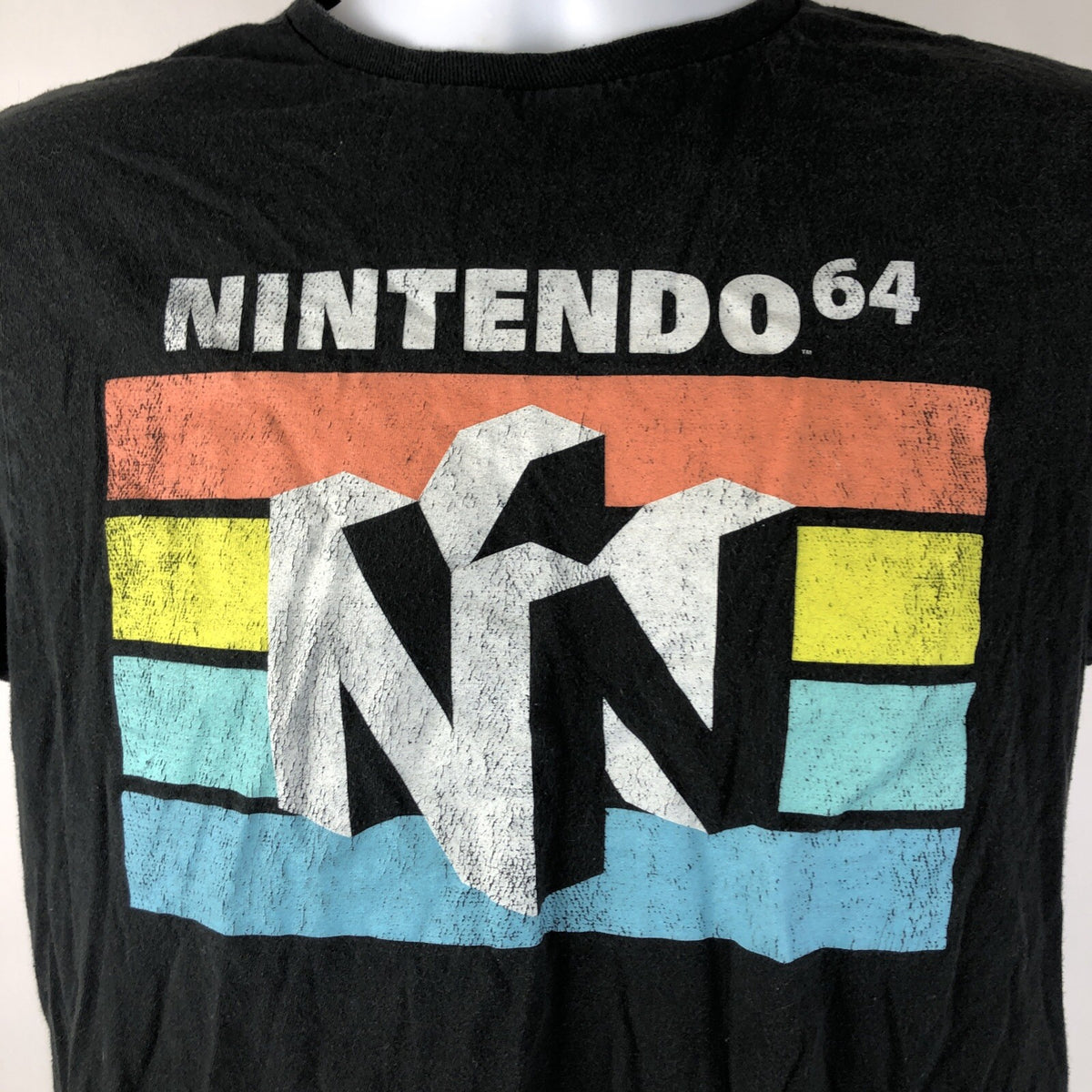 Nintendo 64 Graphic T-Shirt Size Medium Black, short sleeve Crew Neck Pullover 
