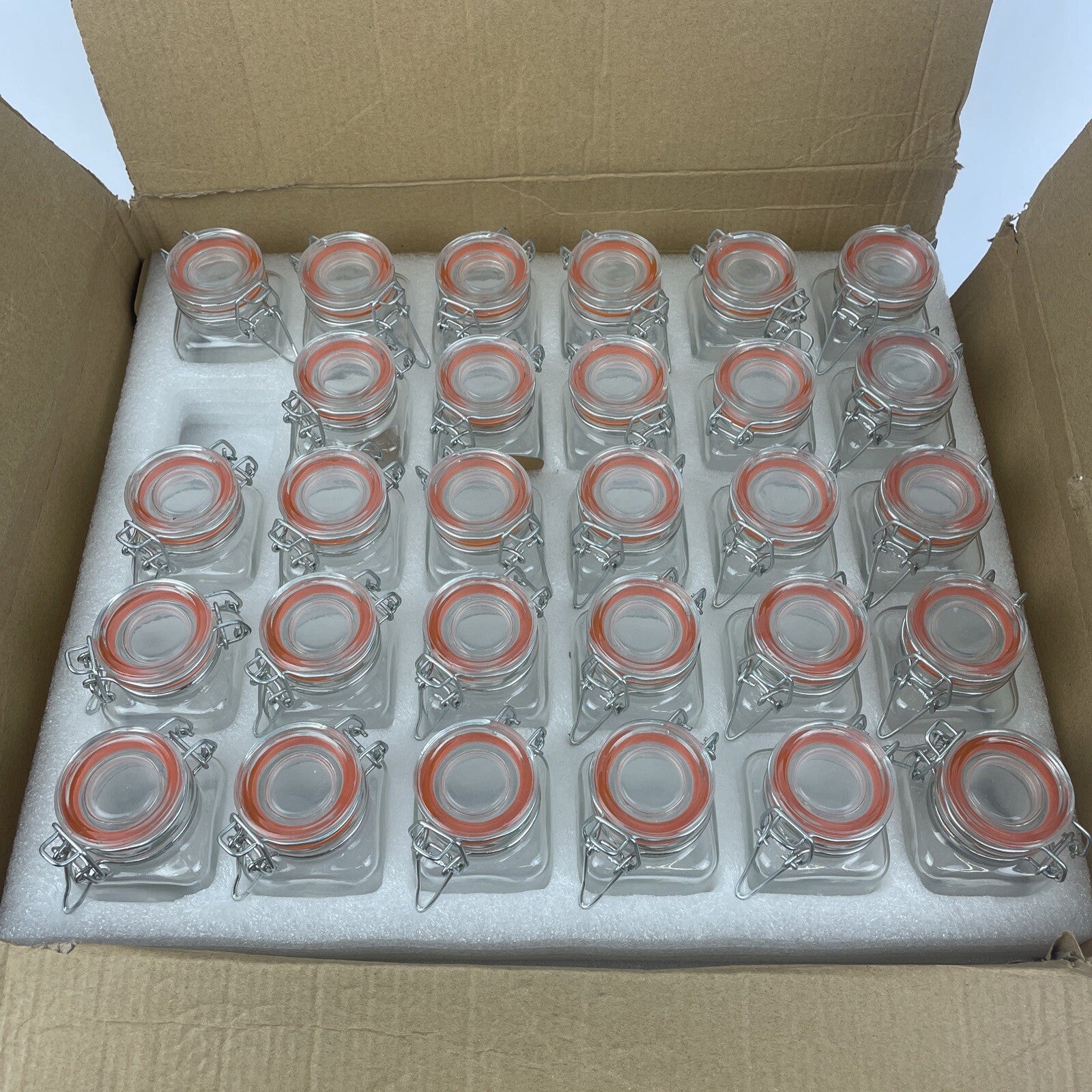 29 x 4 oz Glass Jars With Airtight Lids Leak Proof Rubber Gasket Small Mason LOT