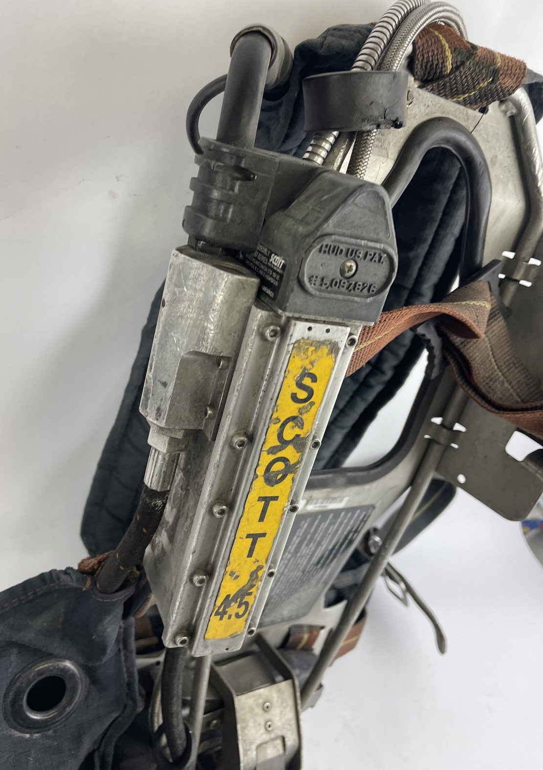 SCOTT SAFETY 4.5 4500 SCBA Air Pack Harness EZ-Flow Air Pak Plus with Sensor   c